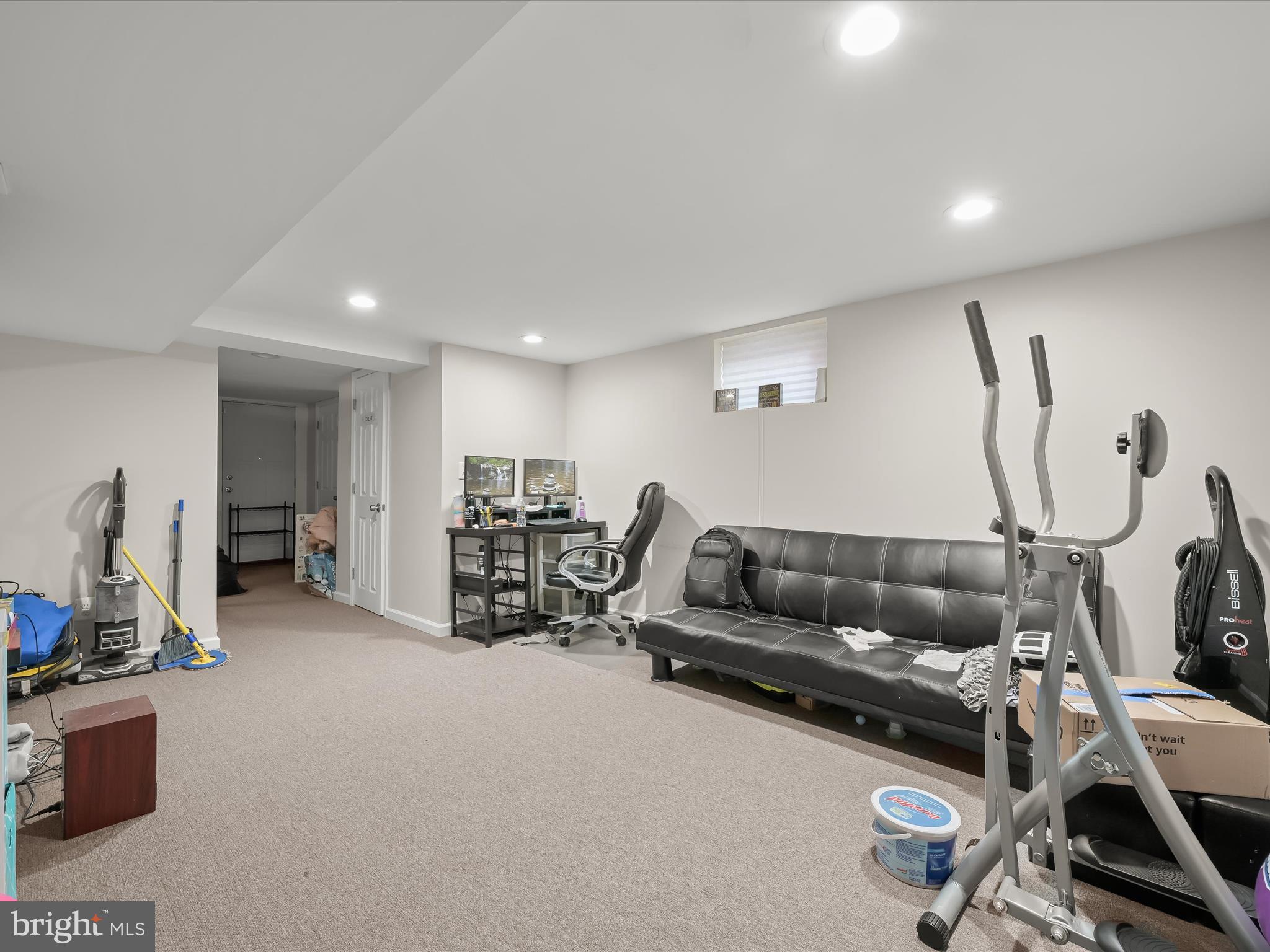 FLANNERY LANE - Residential