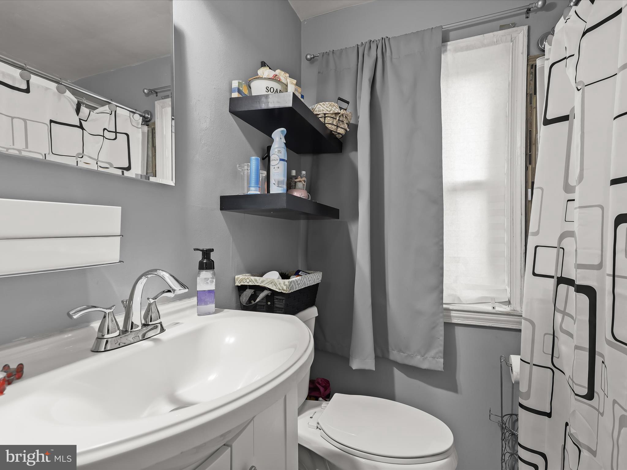 FLANNERY LANE - Residential