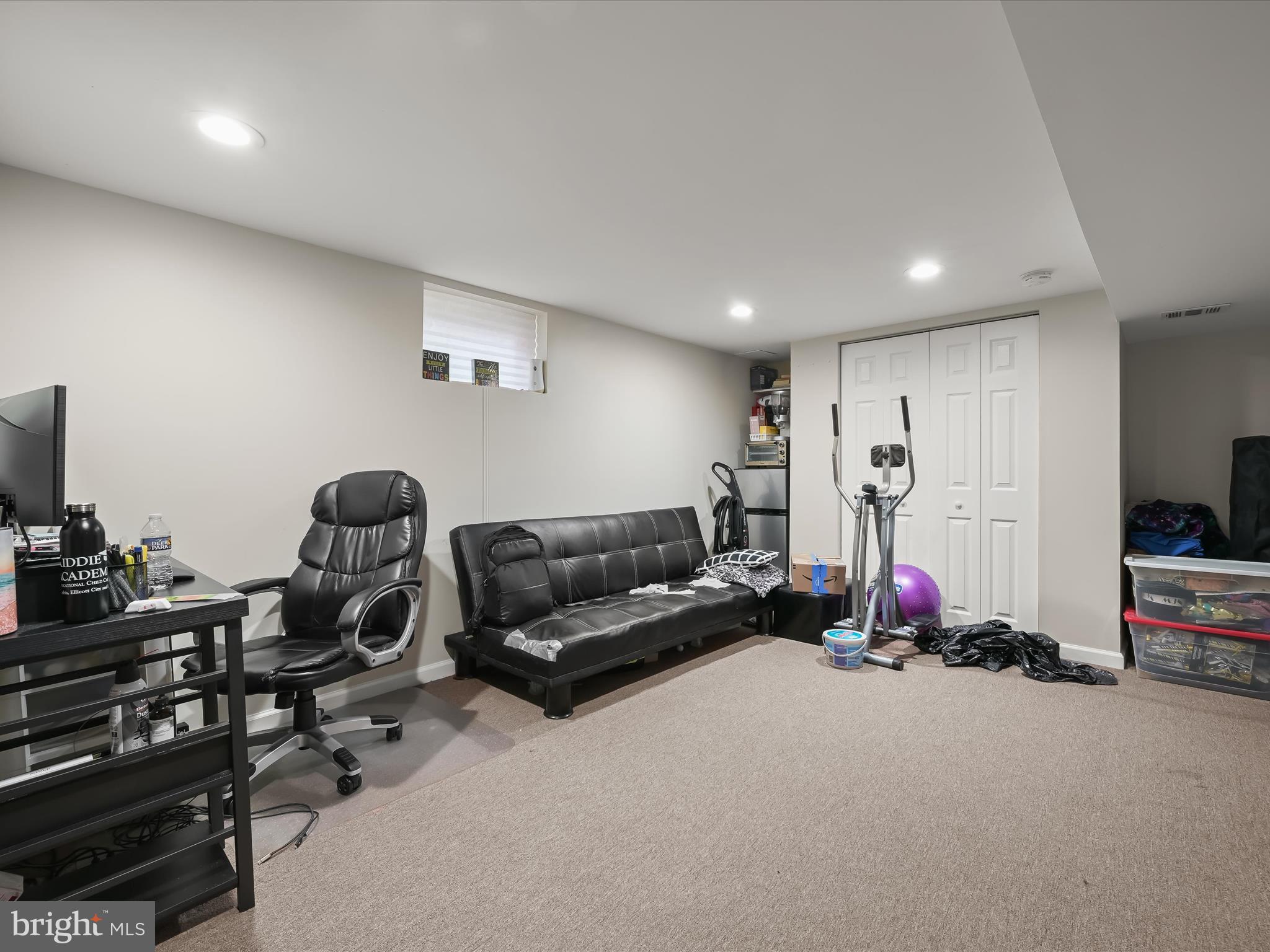 FLANNERY LANE - Residential