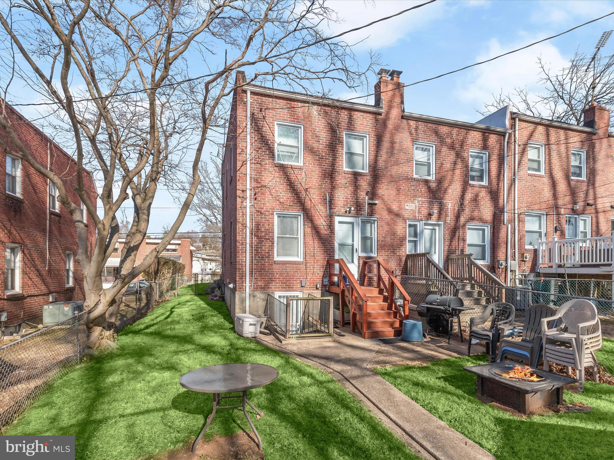 FLANNERY LANE - Residential