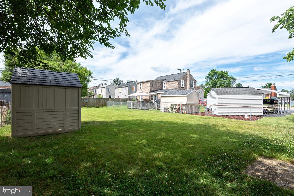 BROOKLYN - Residential