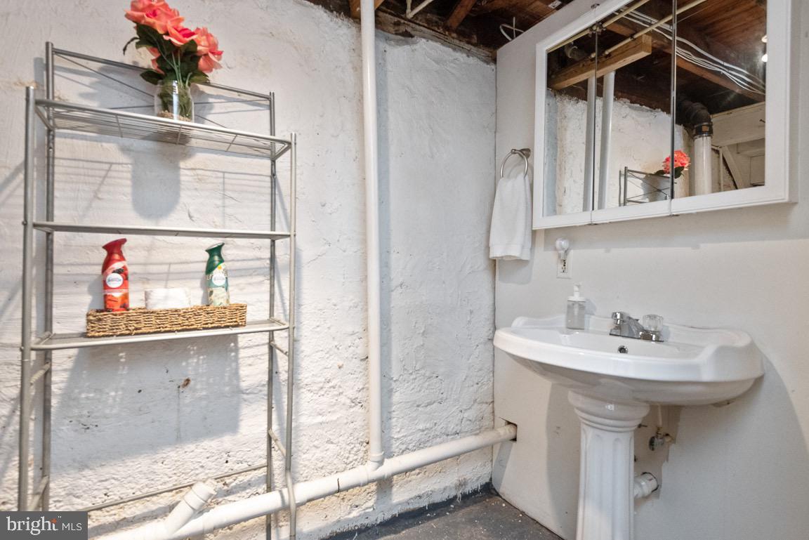 BROOKLYN - Residential