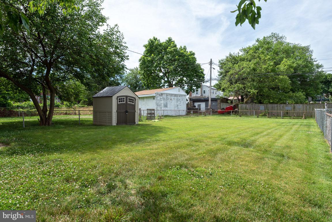 BROOKLYN - Residential