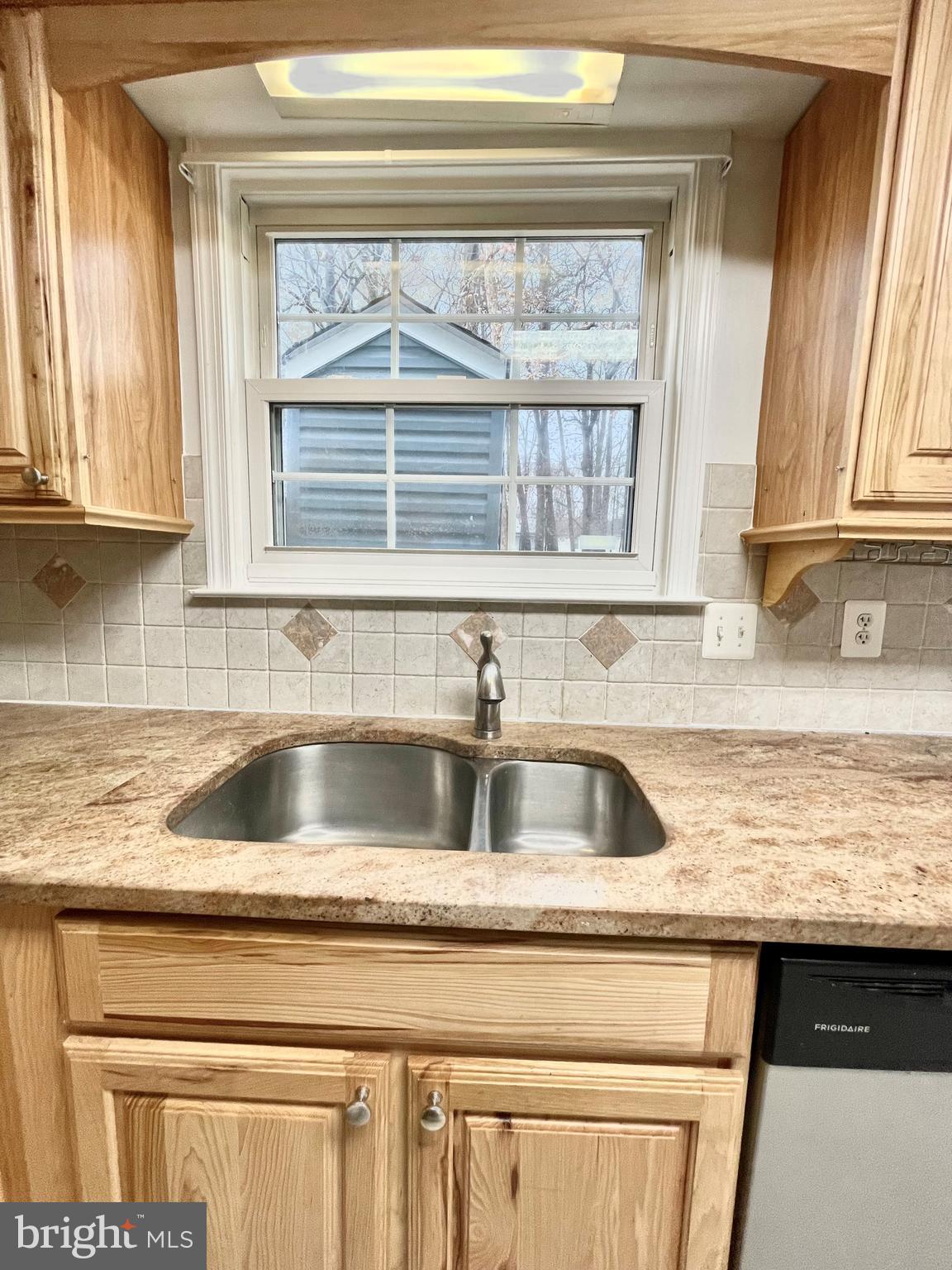 LONDON TOWN WEST - Residential