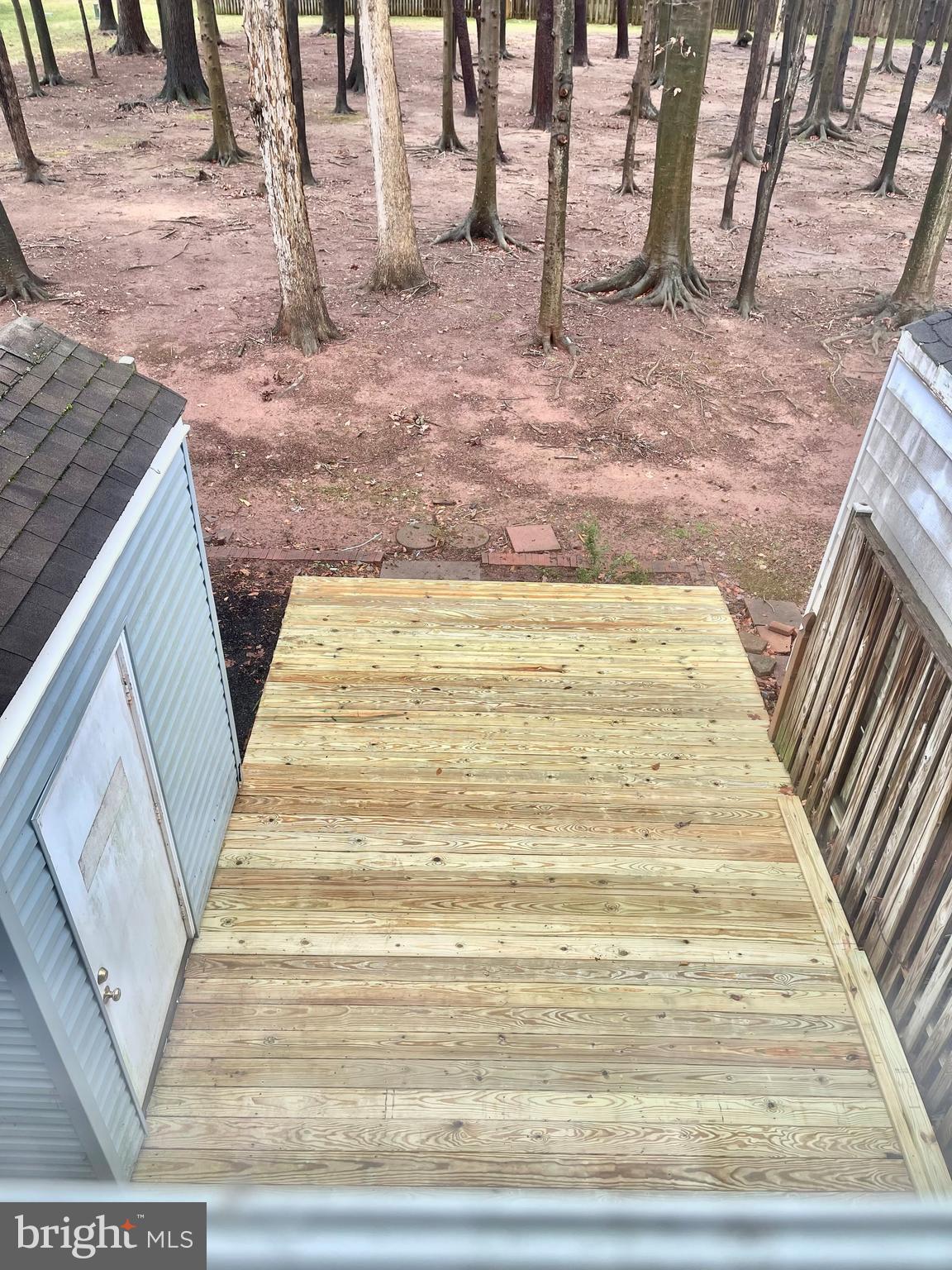 LONDON TOWN WEST - Residential