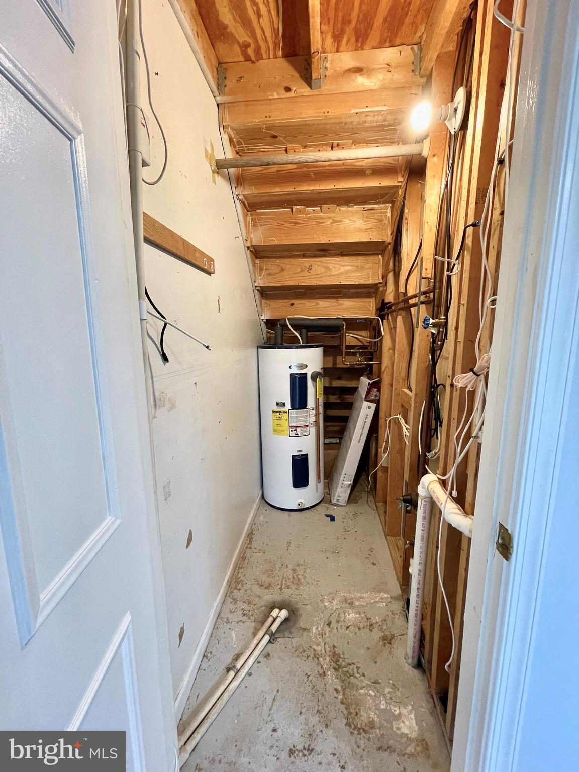 LONDON TOWN WEST - Residential