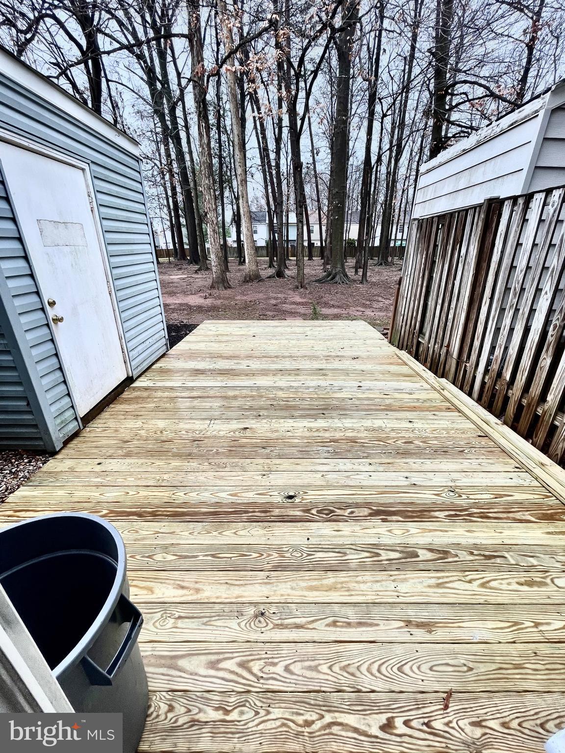 LONDON TOWN WEST - Residential