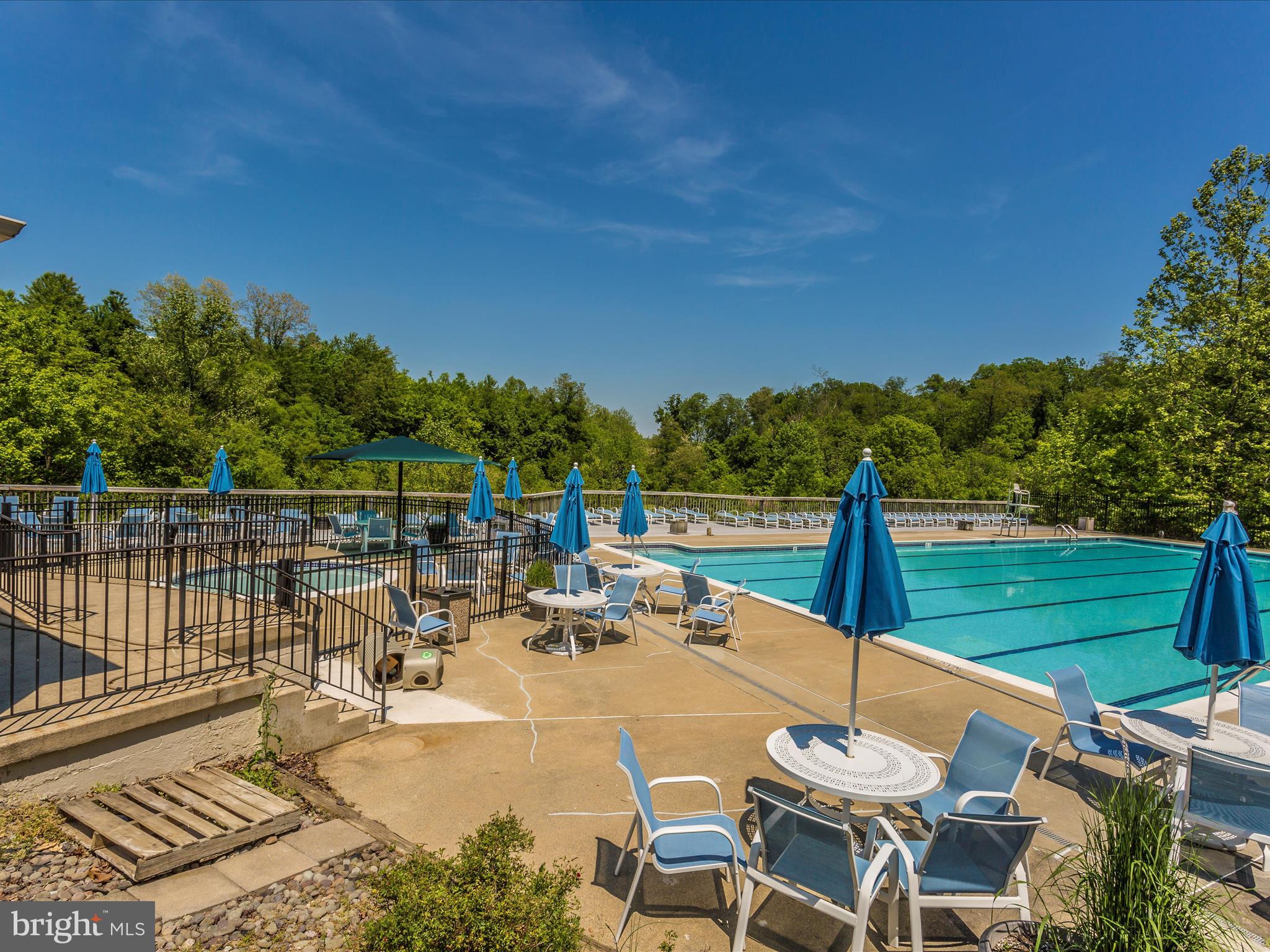 VILLAS AT WESTWINDS - Residential