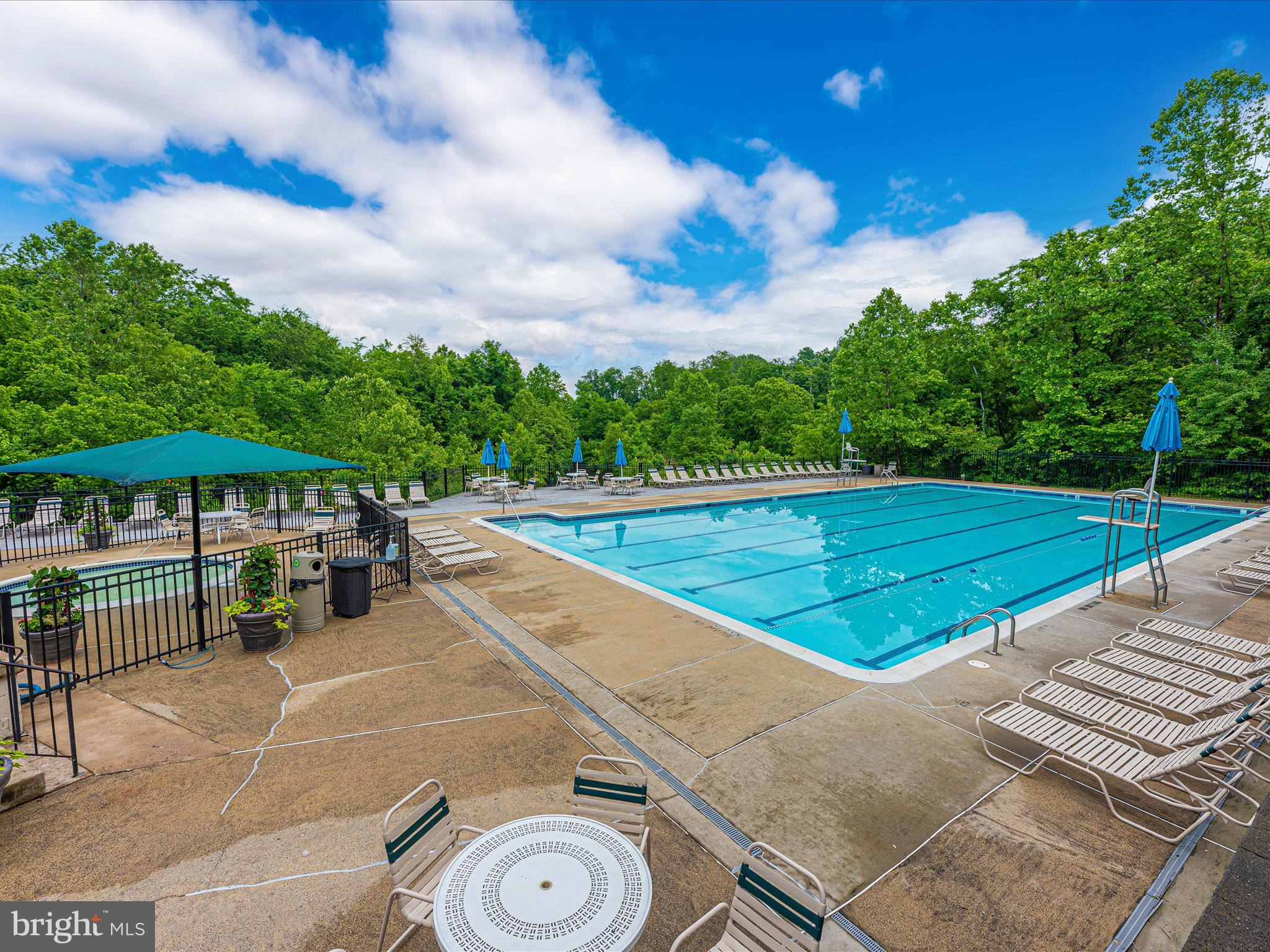 VILLAS AT WESTWINDS - Residential