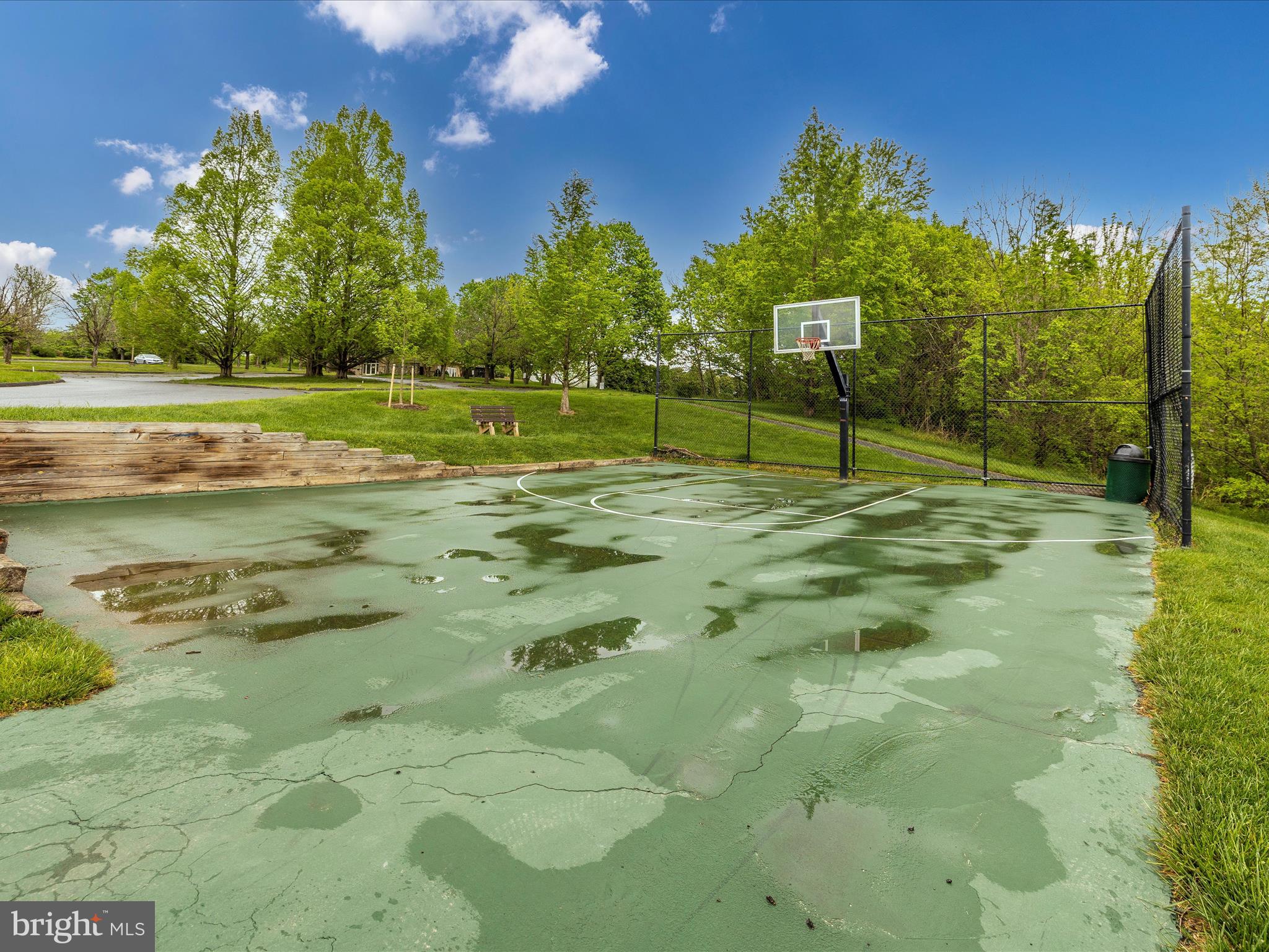 VILLAS AT WESTWINDS - Residential