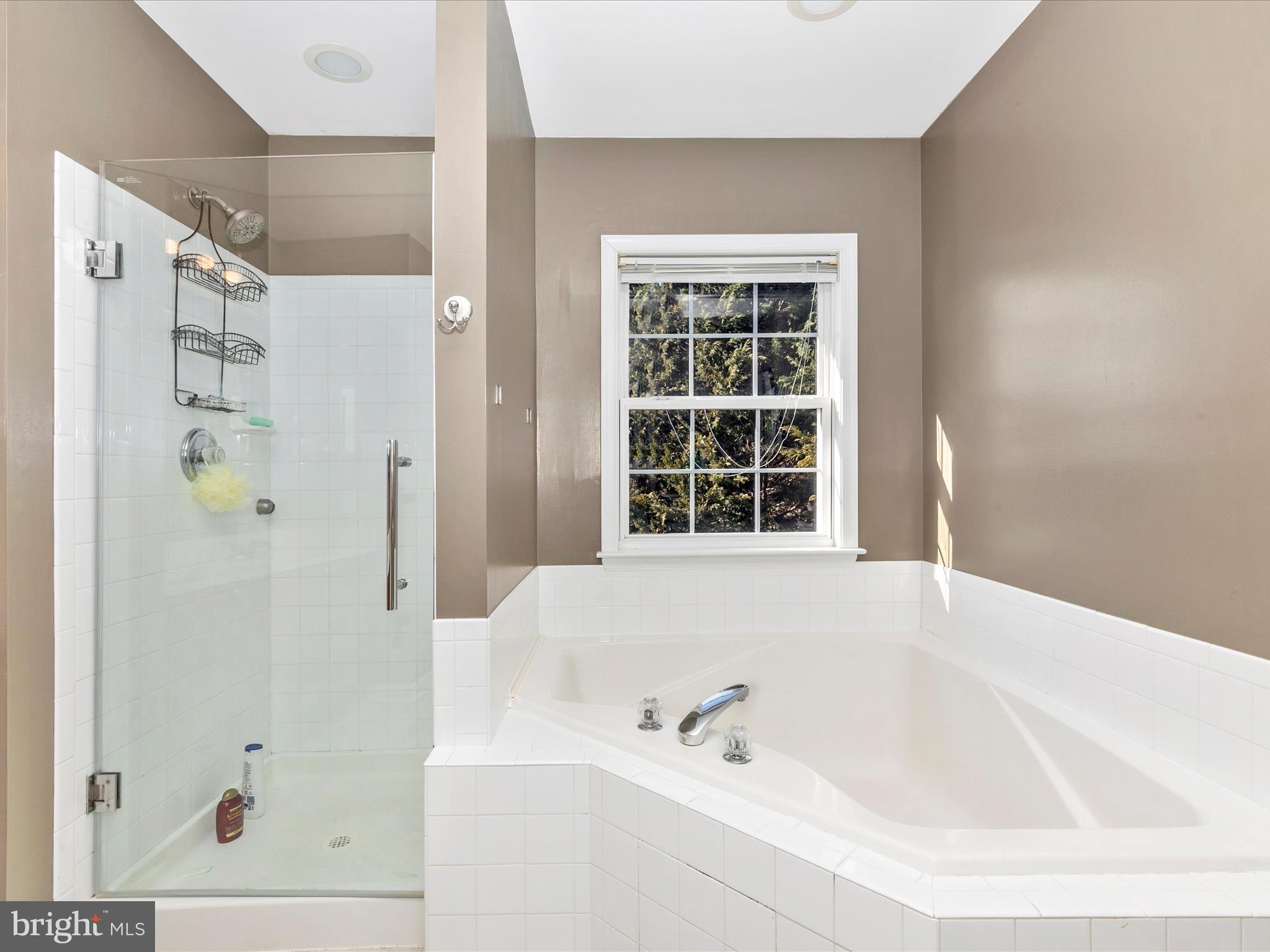 VILLAS AT WESTWINDS - Residential