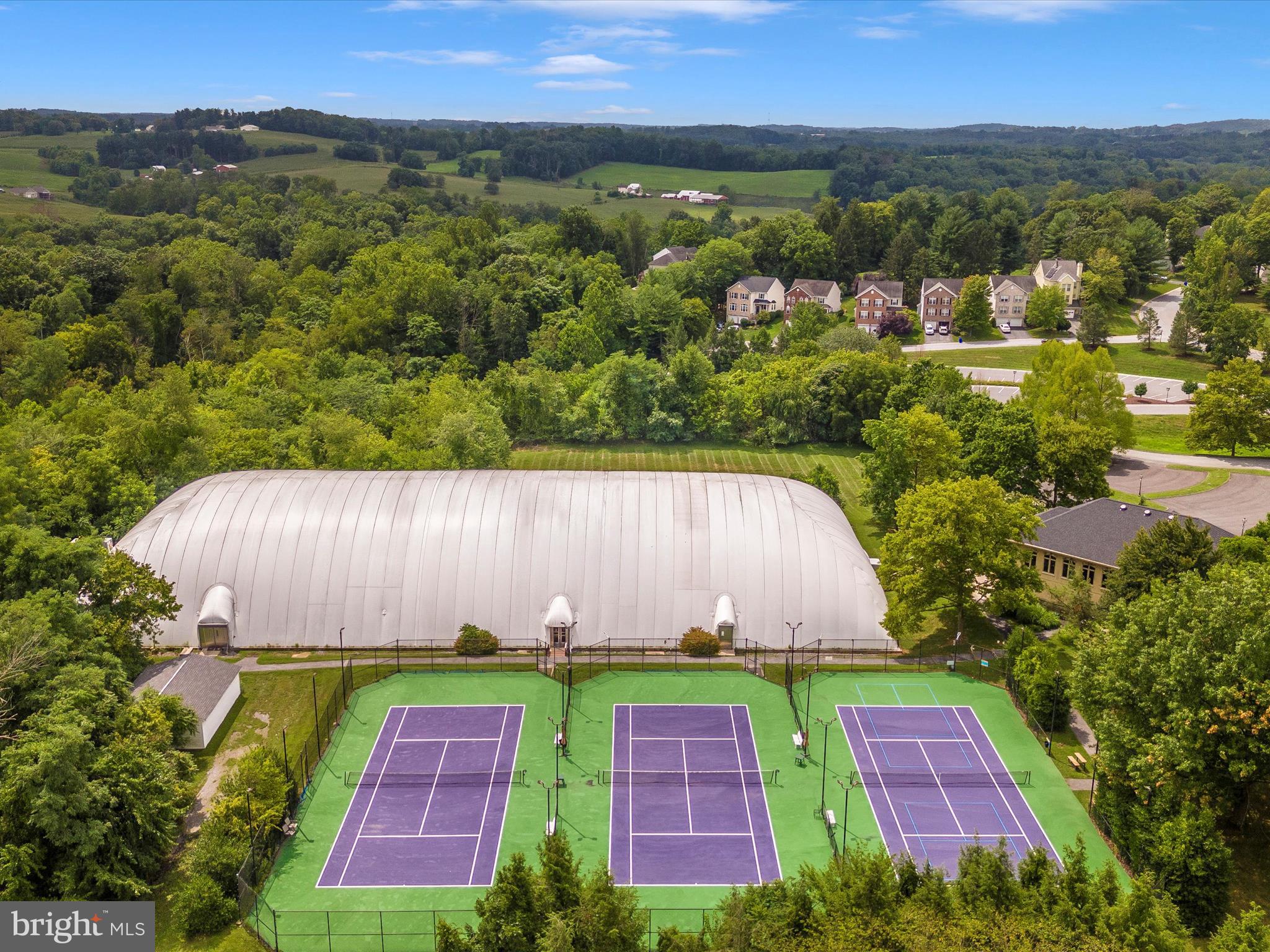 VILLAS AT WESTWINDS - Residential