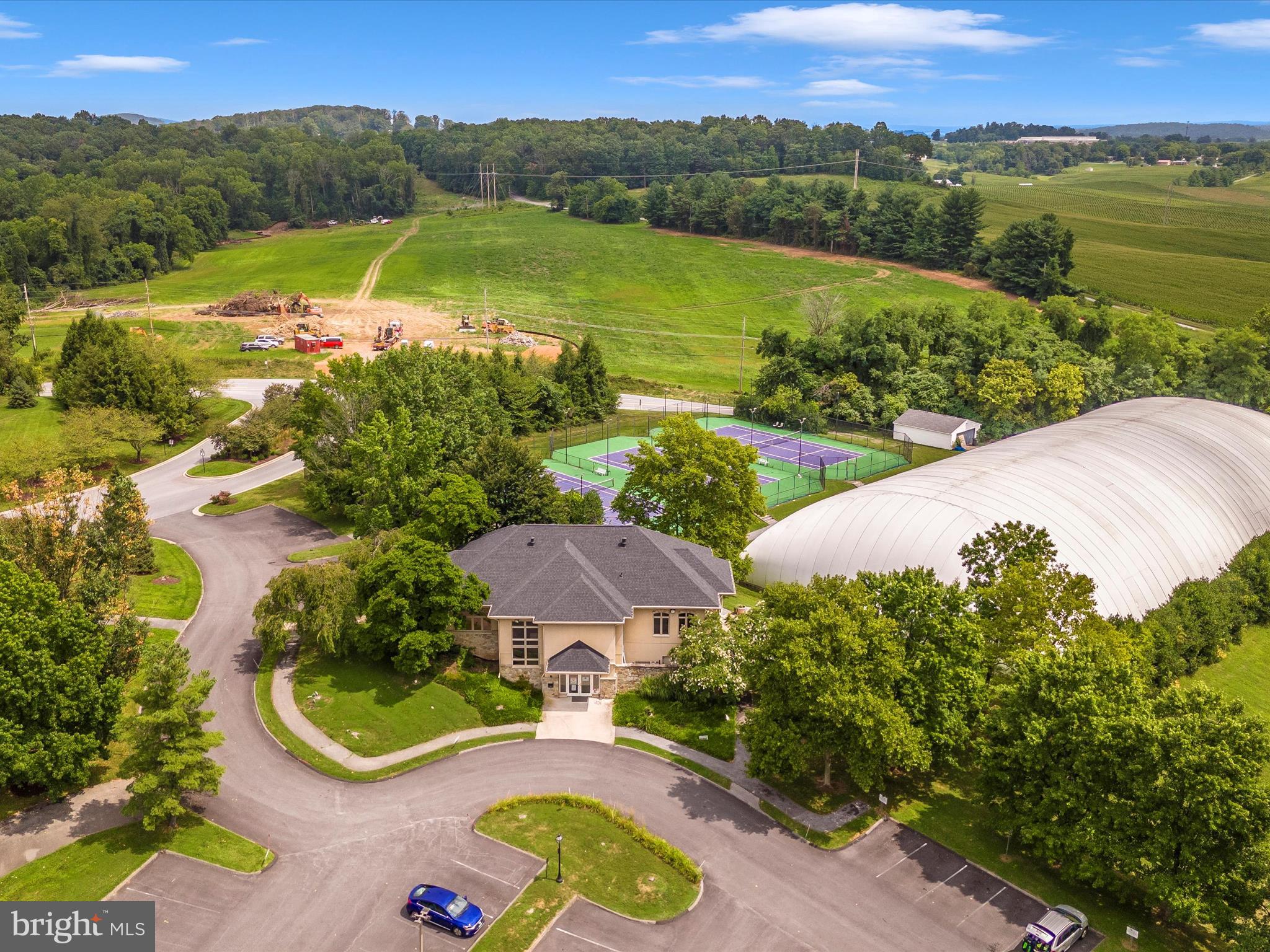 VILLAS AT WESTWINDS - Residential