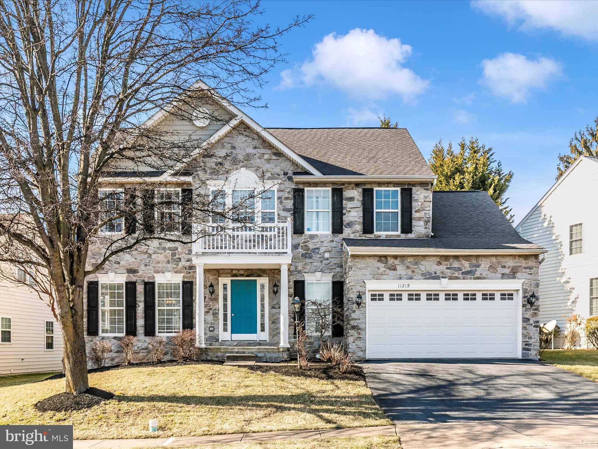 VILLAS AT WESTWINDS - Residential