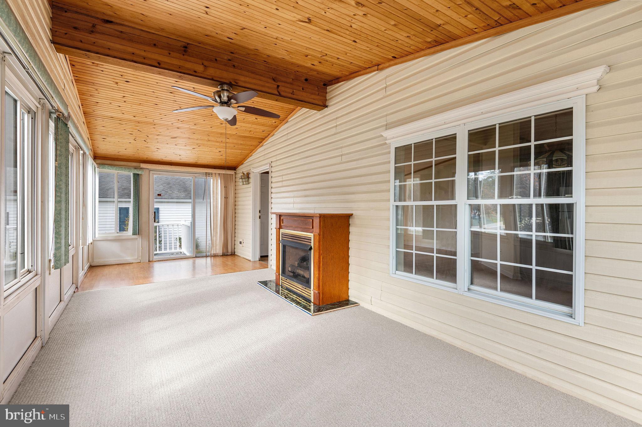 GWYNEDD WOODS - Residential