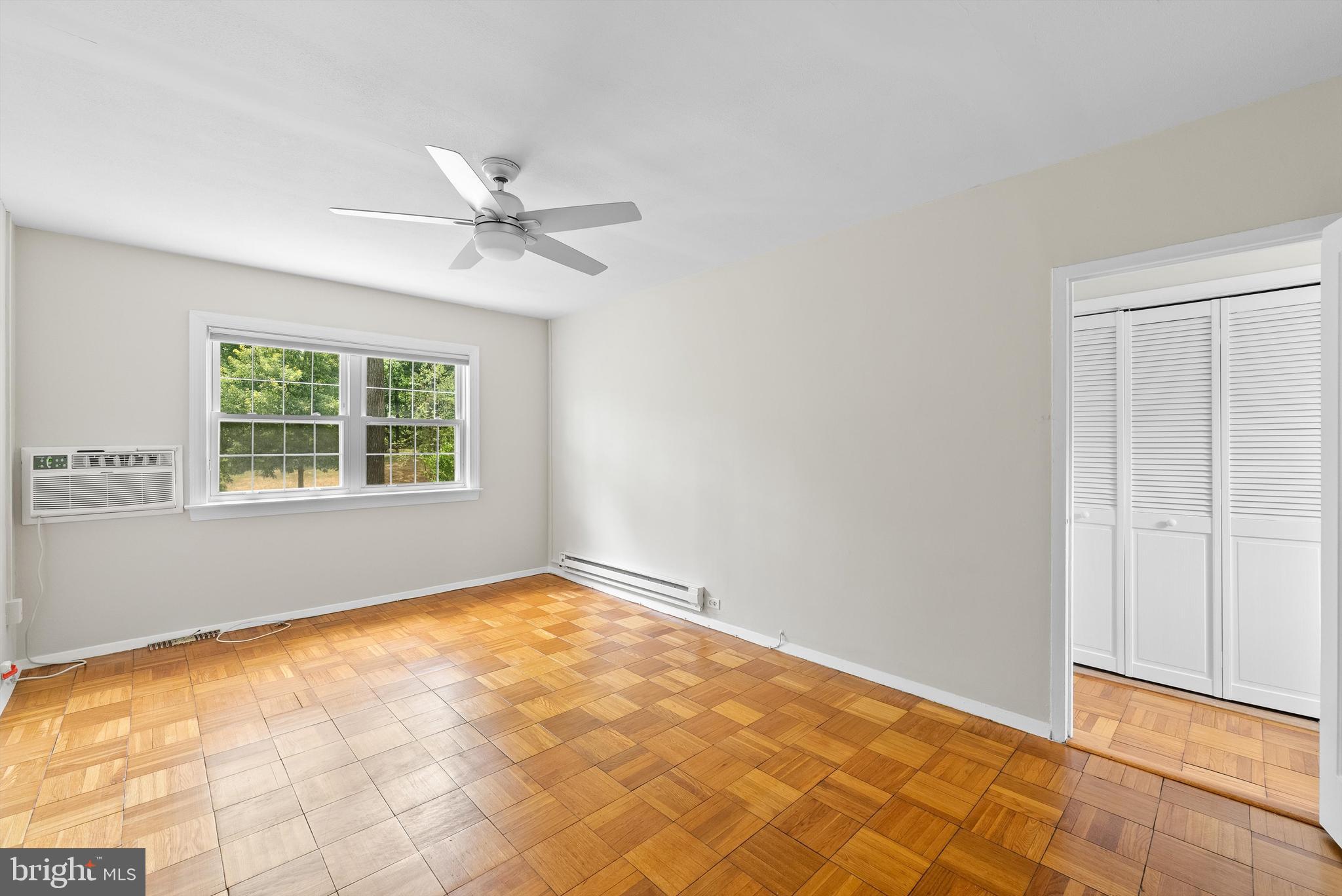 PARK  FAIRFAX - Residential Lease