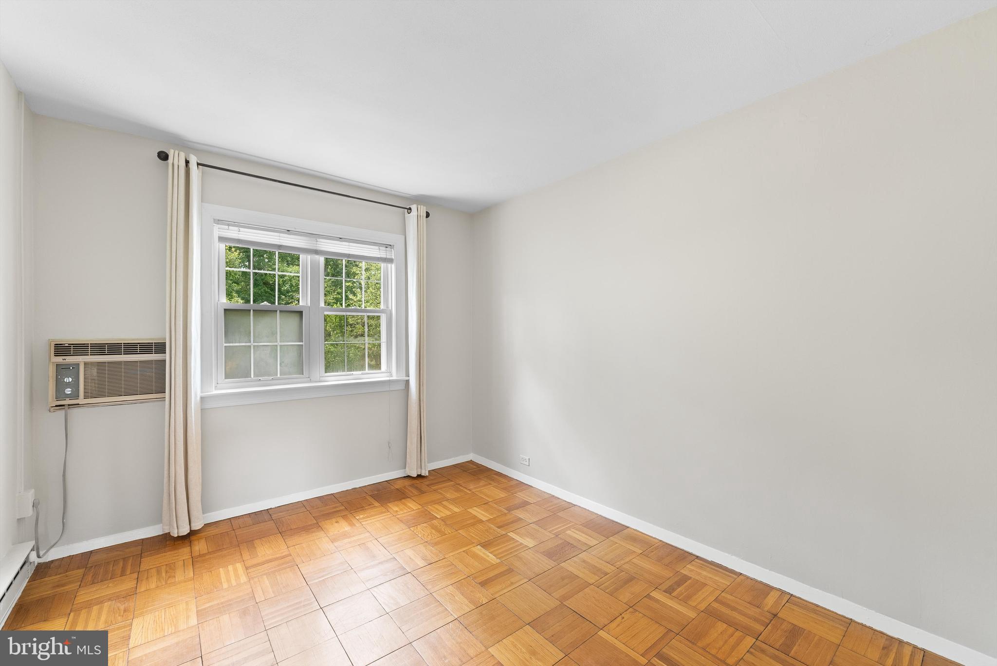 PARK  FAIRFAX - Residential Lease