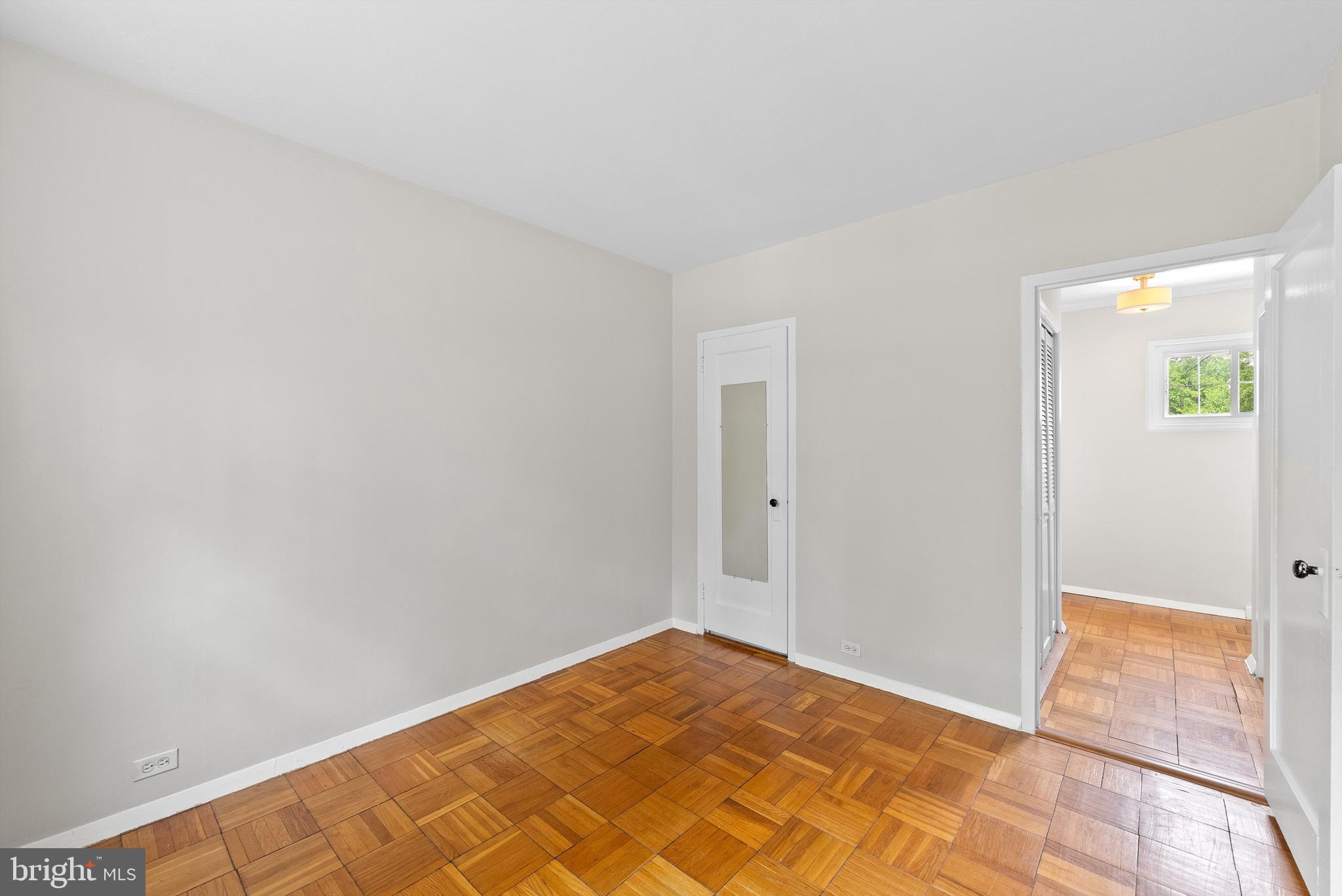 PARK  FAIRFAX - Residential Lease