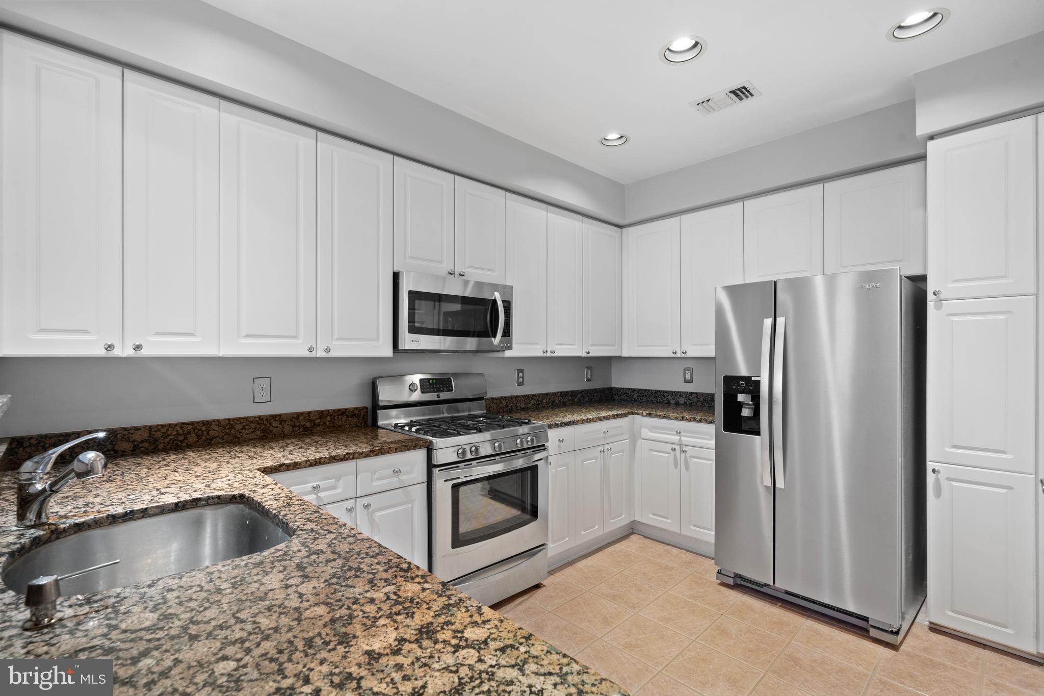 STRATFORD CONDOMINIUMS - Residential