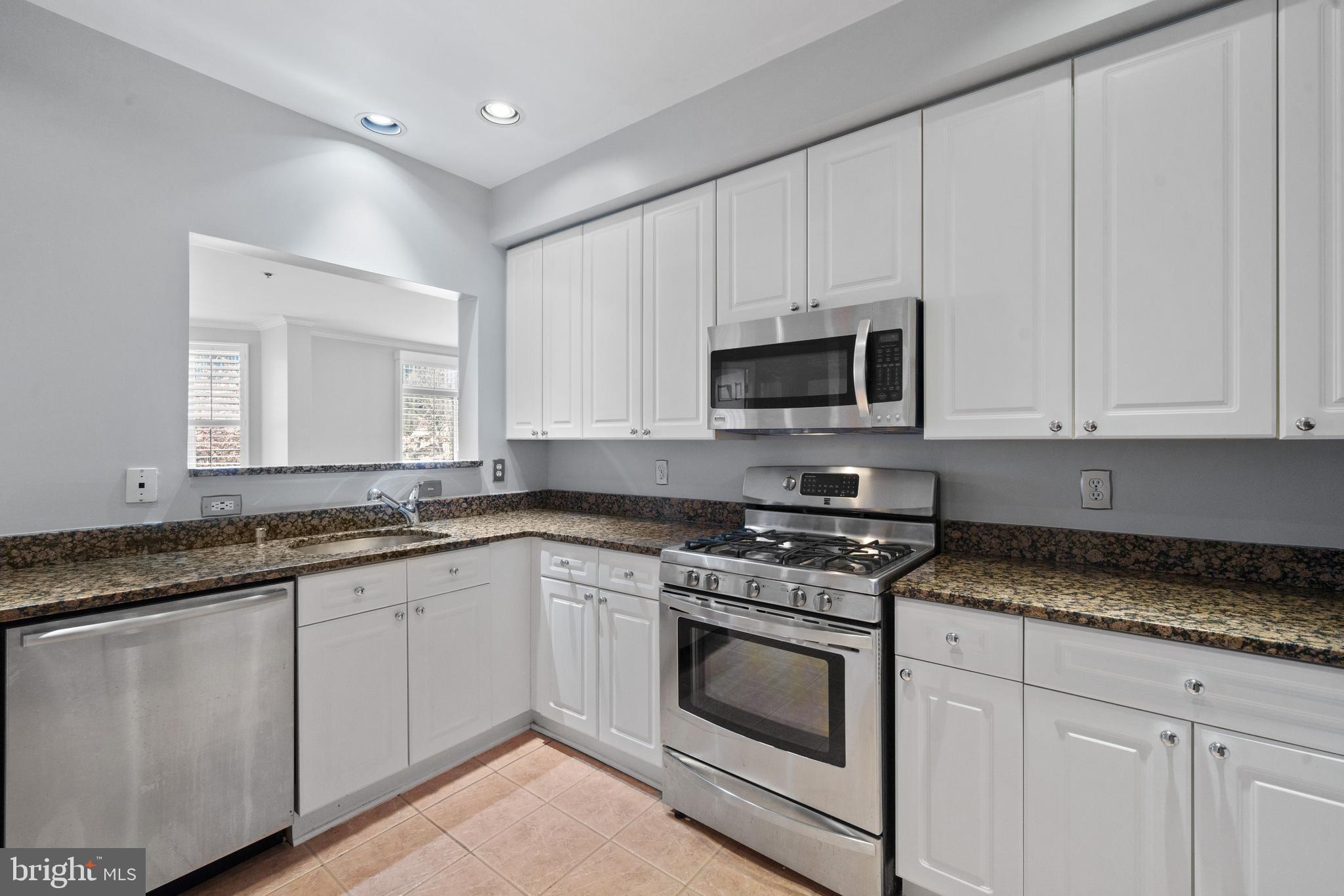 STRATFORD CONDOMINIUMS - Residential