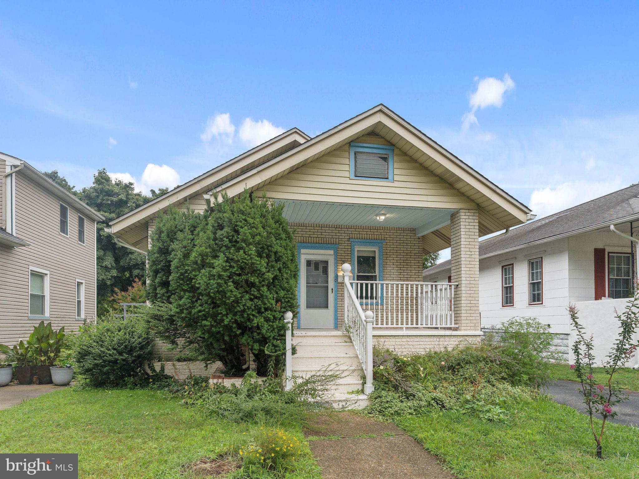 304 WOODLAWN TERRACE