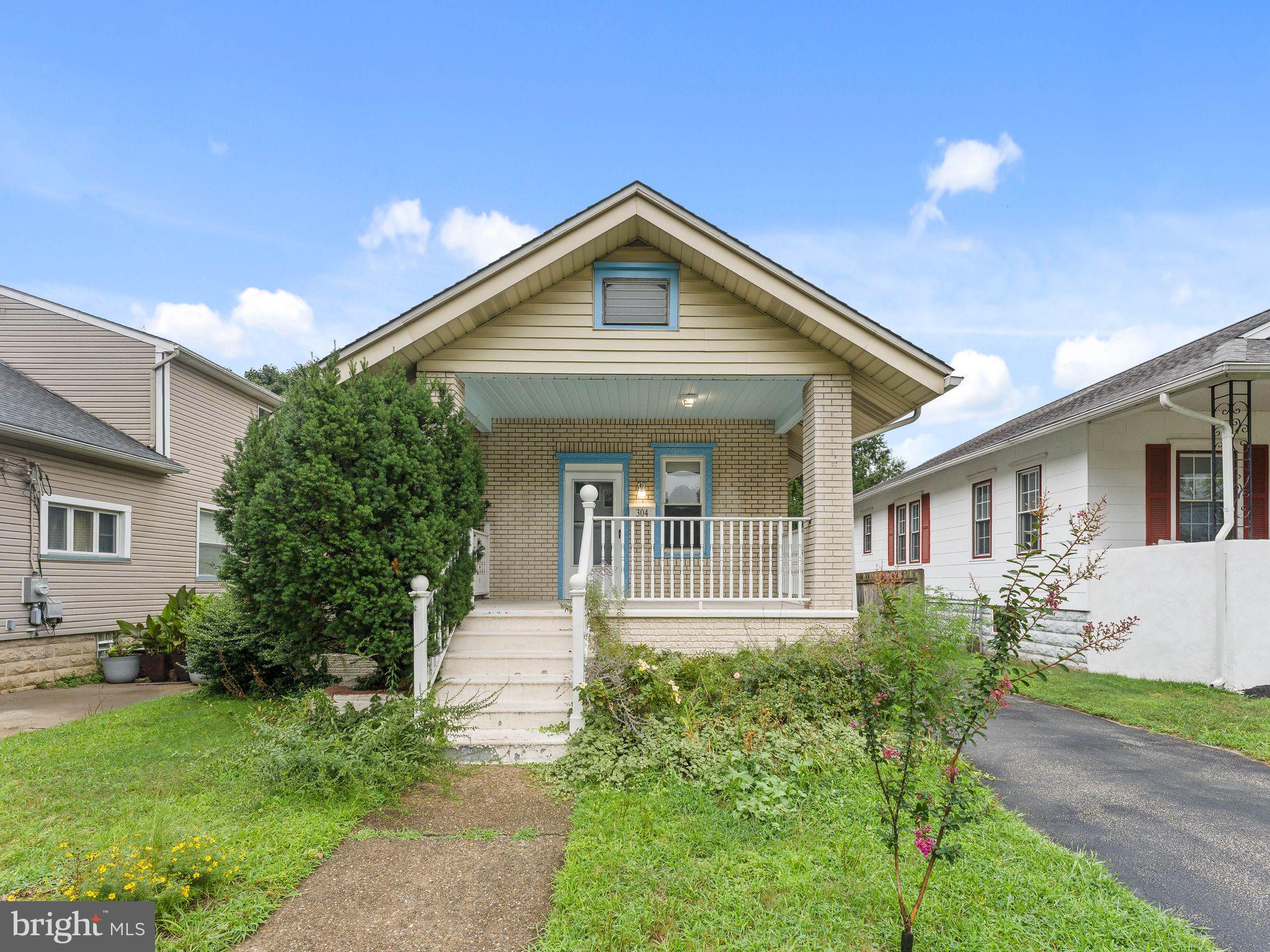304 WOODLAWN TERRACE