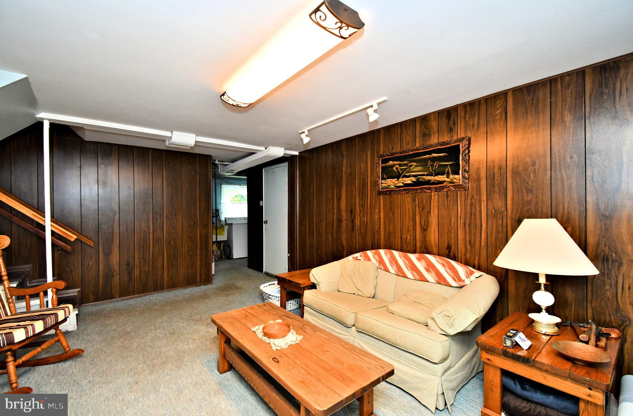 LOWELL HILLS - Residential