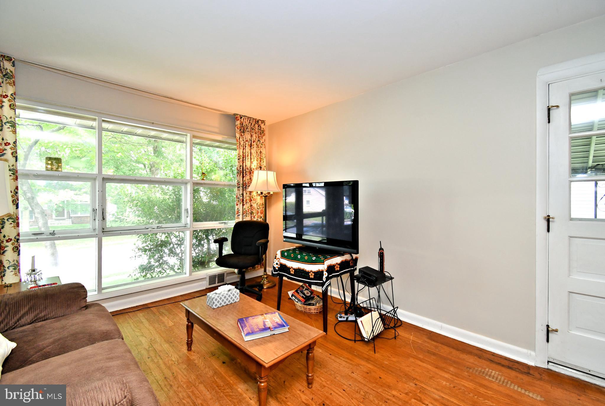 LOWELL HILLS - Residential