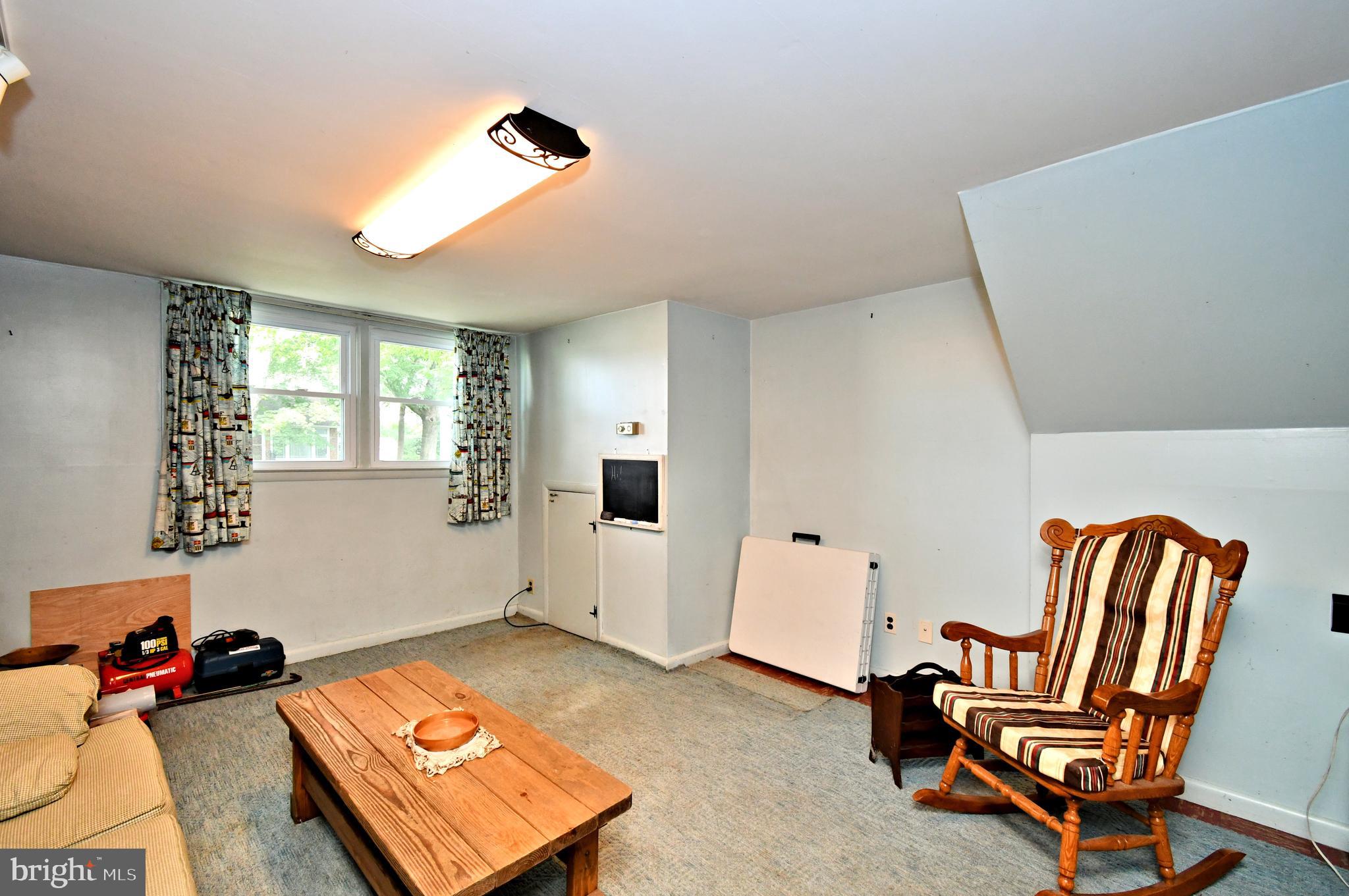 LOWELL HILLS - Residential