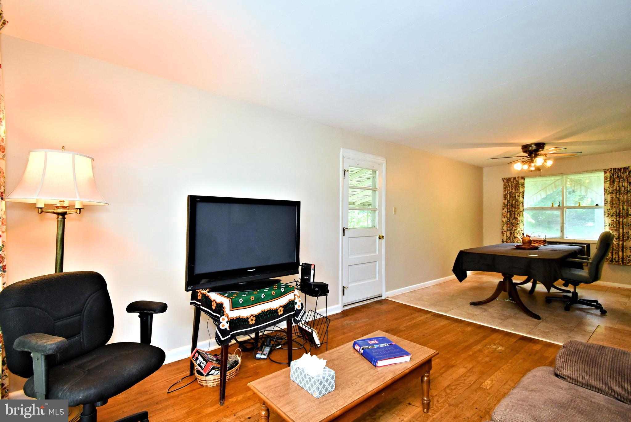 LOWELL HILLS - Residential