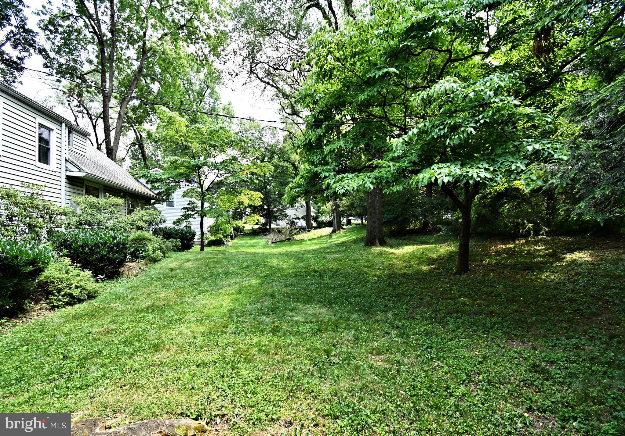 LOWELL HILLS - Residential