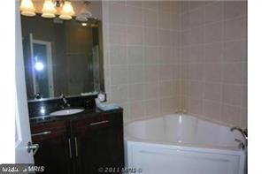 NATIONAL HARBOR - Residential