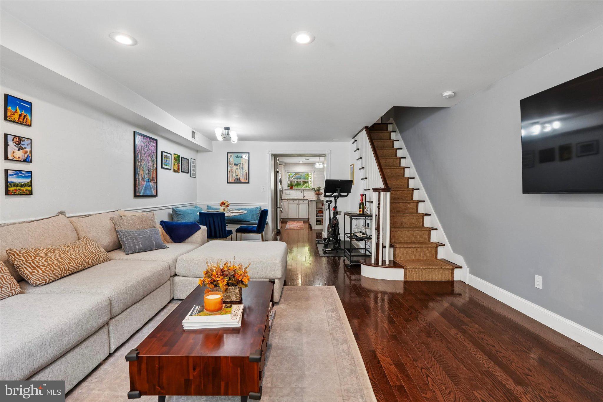 1019 ANNIN STREET