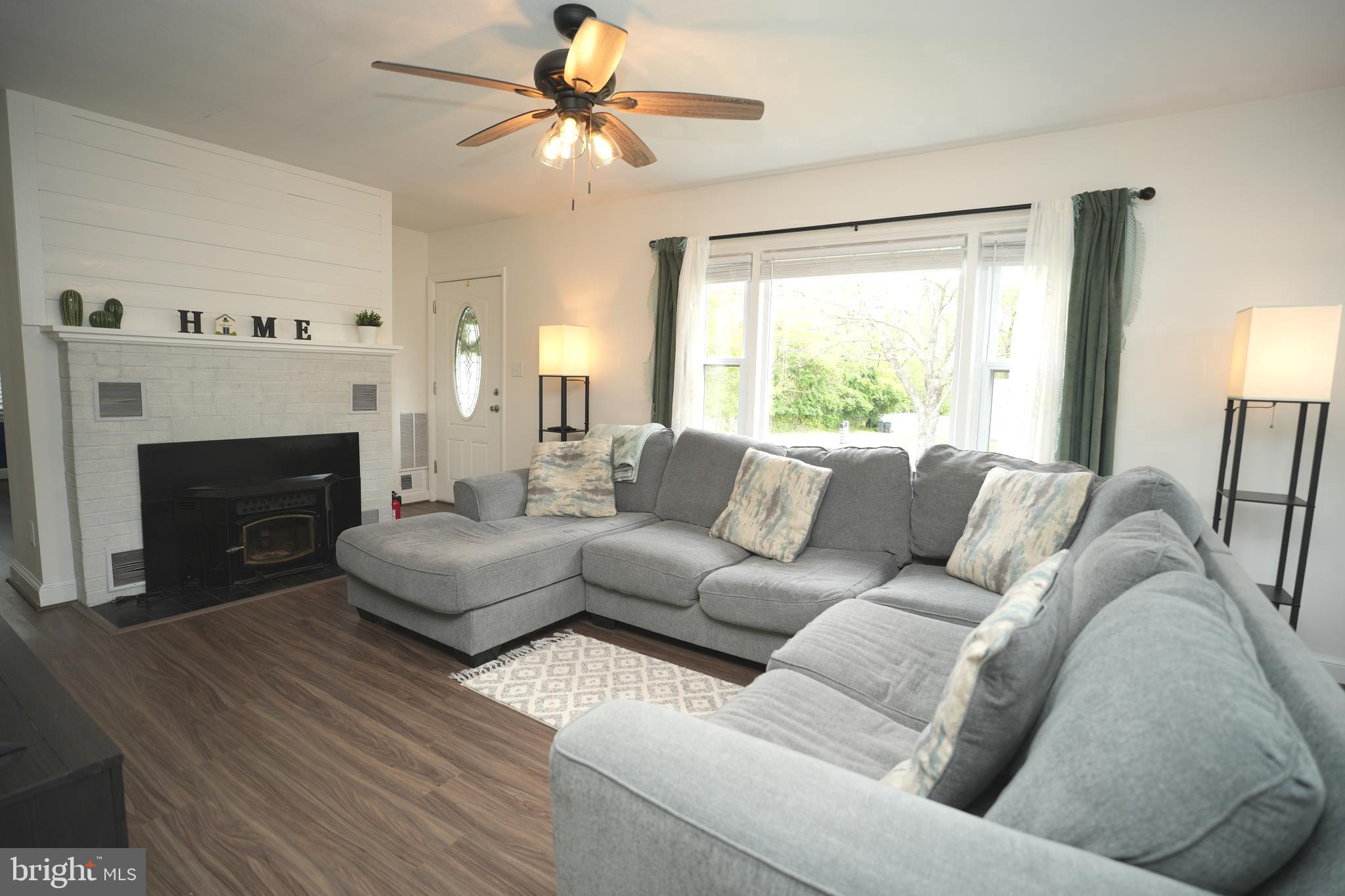 TOWN CREEK - Residential