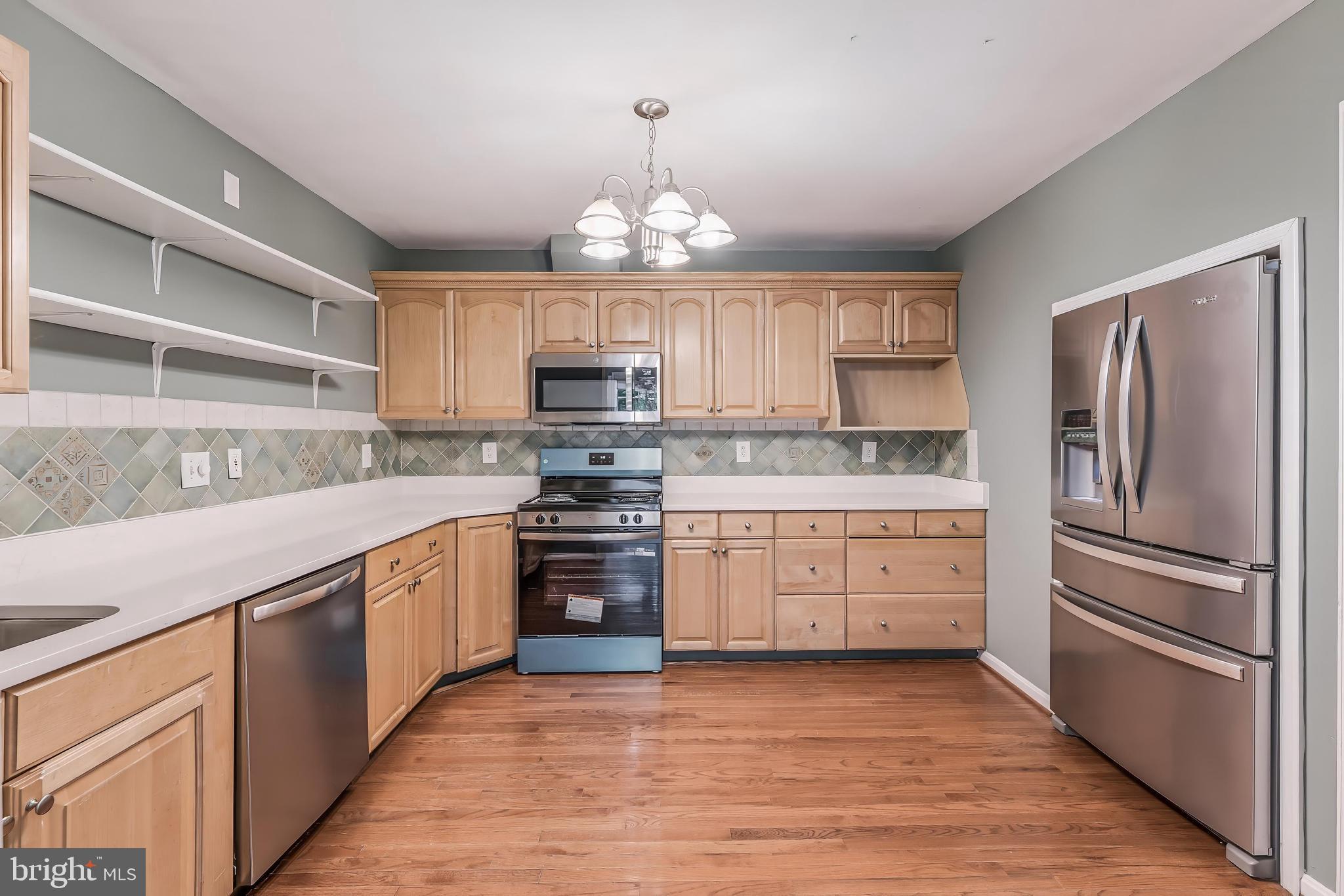 MONTCLAIR ST1 - Residential
