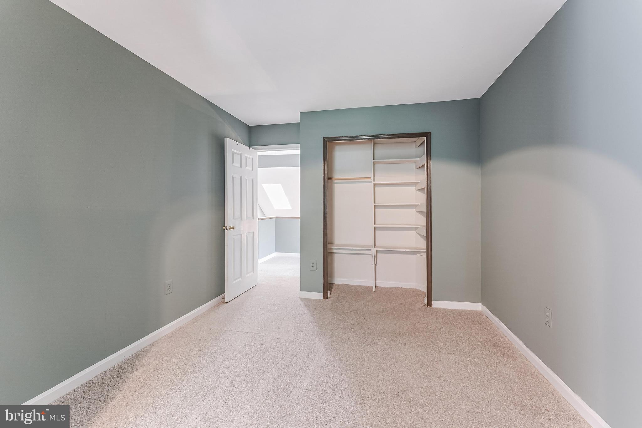 MONTCLAIR ST1 - Residential