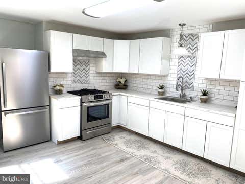 Townhouse For Rent - 48 Elizabeth Street<br/> Burlington County, BORDENTOWN, NJ 08505