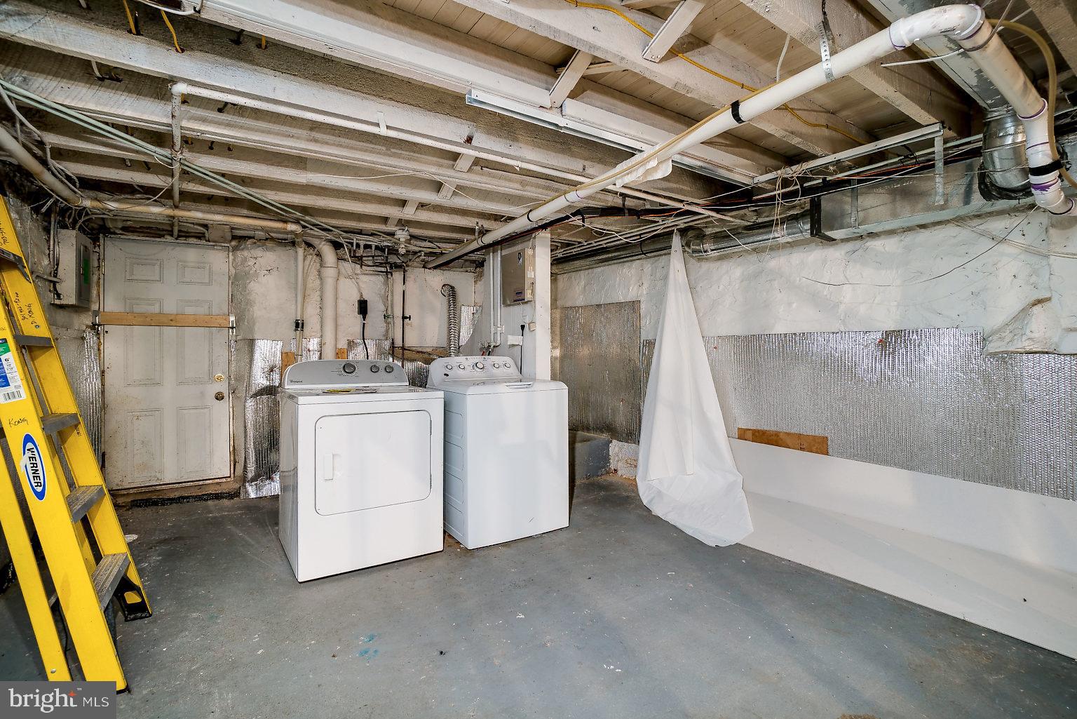 CLIFTON PARK - Residential