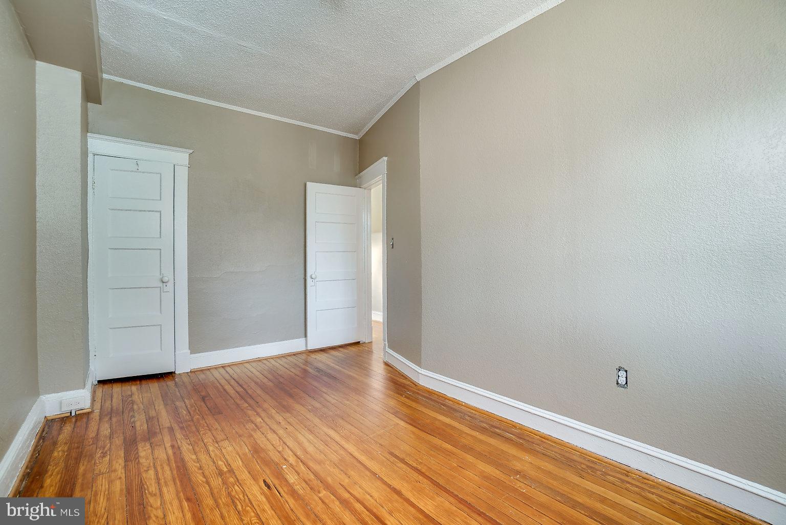 CLIFTON PARK - Residential