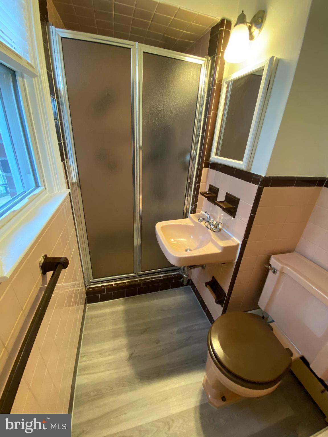 BELLS CORNER - Residential Lease