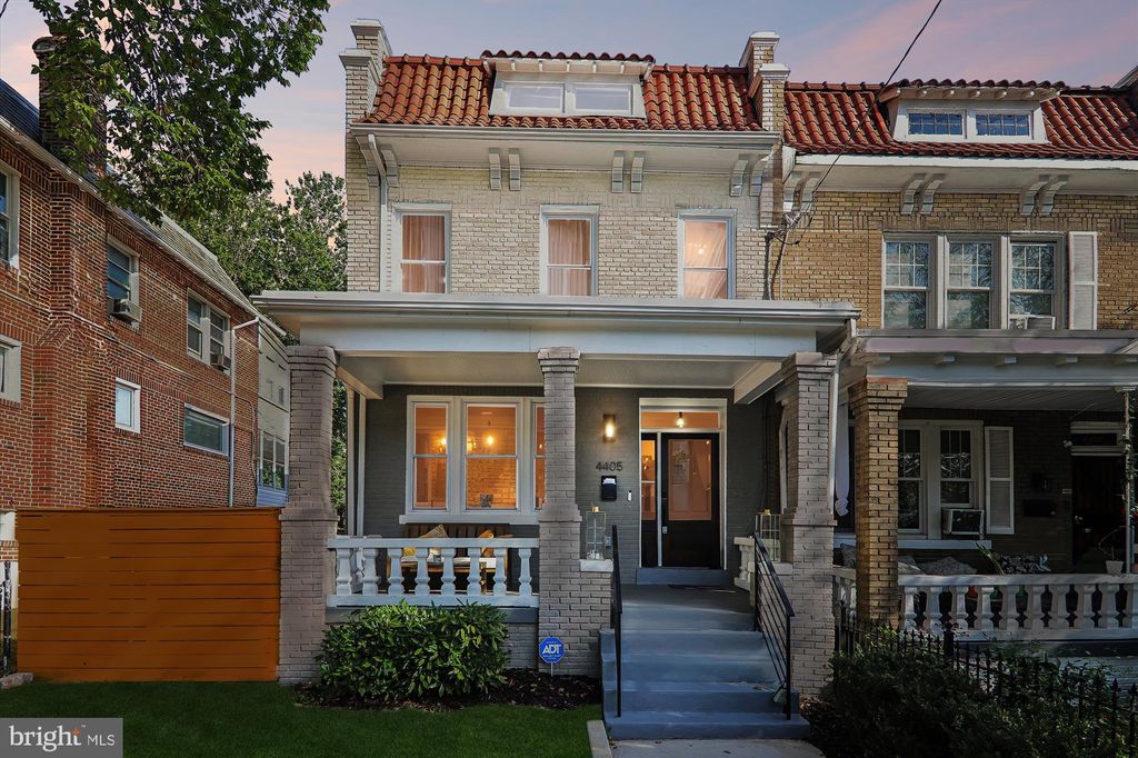 Photo of 4405 New Hampshire Avenue NW, WASHINGTON, DC 20011 (MLS # DCDC2225208)