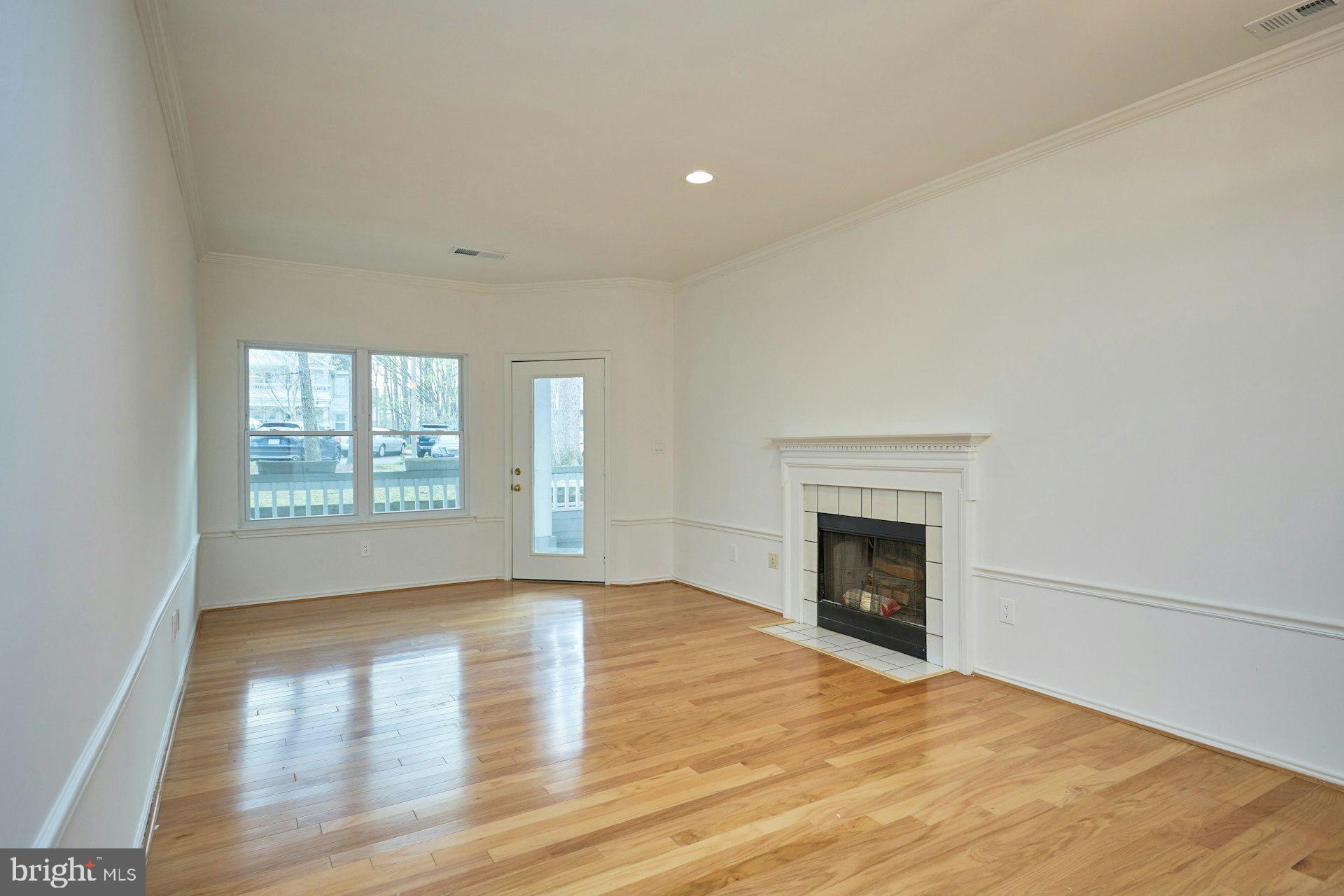 STONECROFT CONDO - Residential