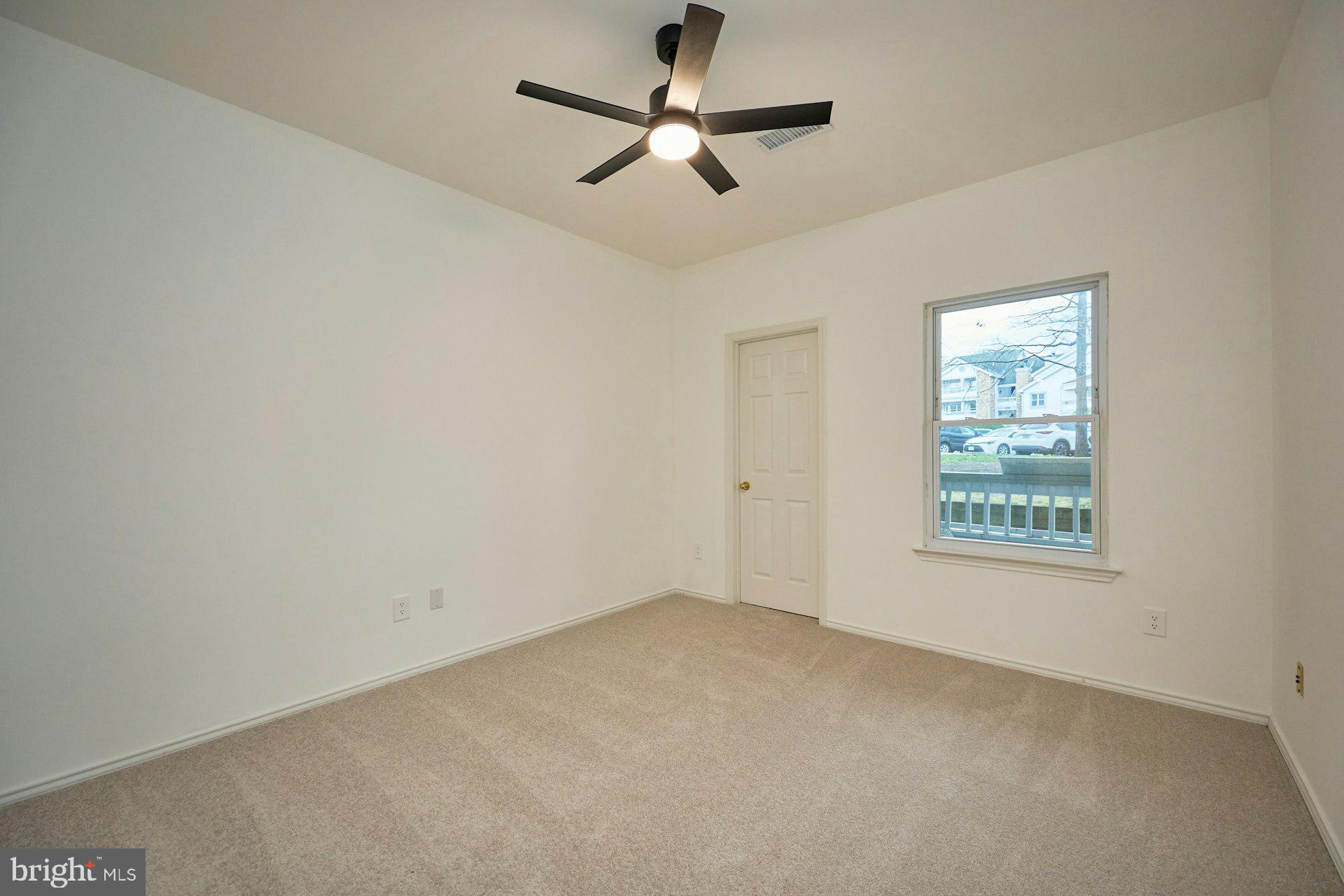 STONECROFT CONDO - Residential