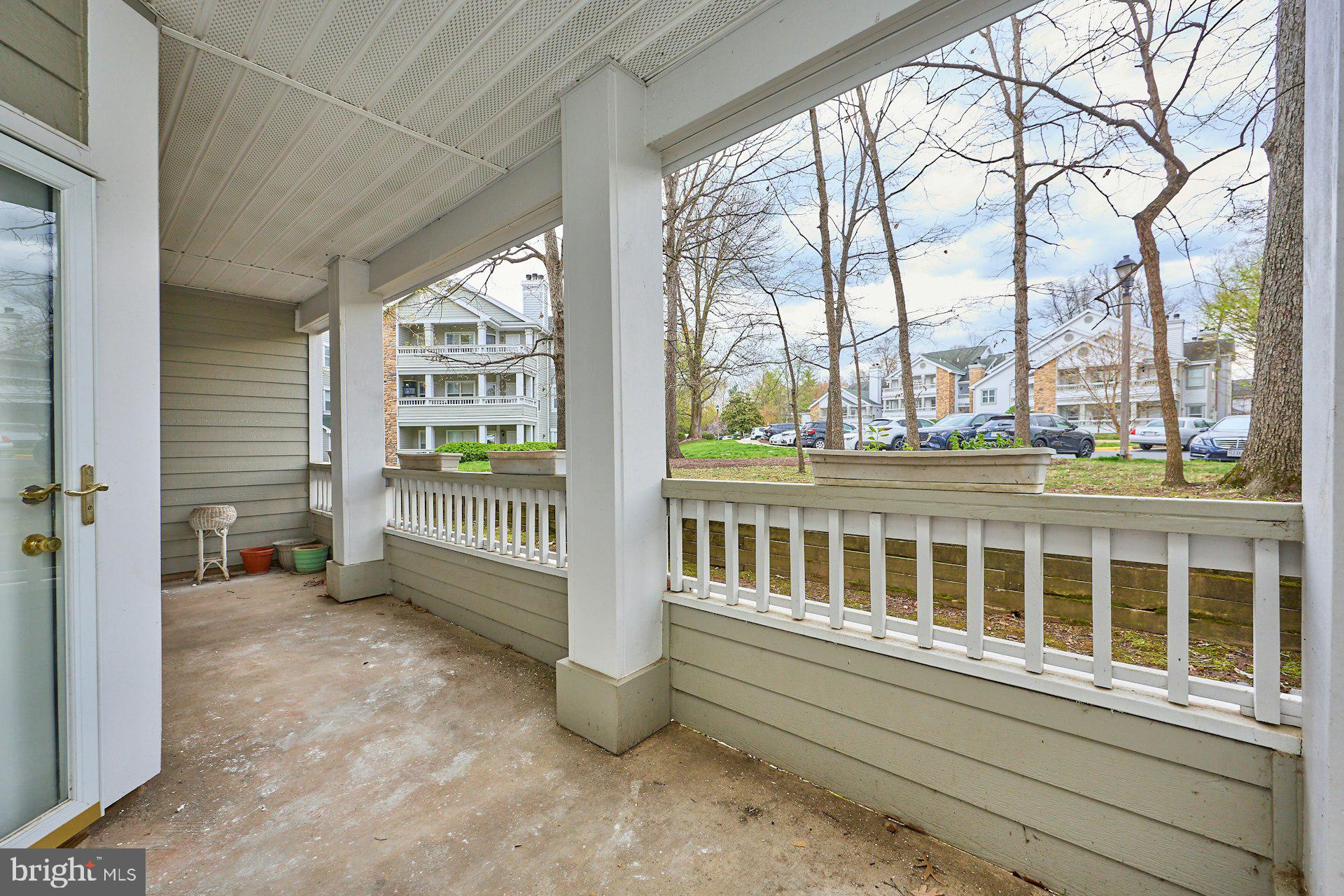 STONECROFT CONDO - Residential