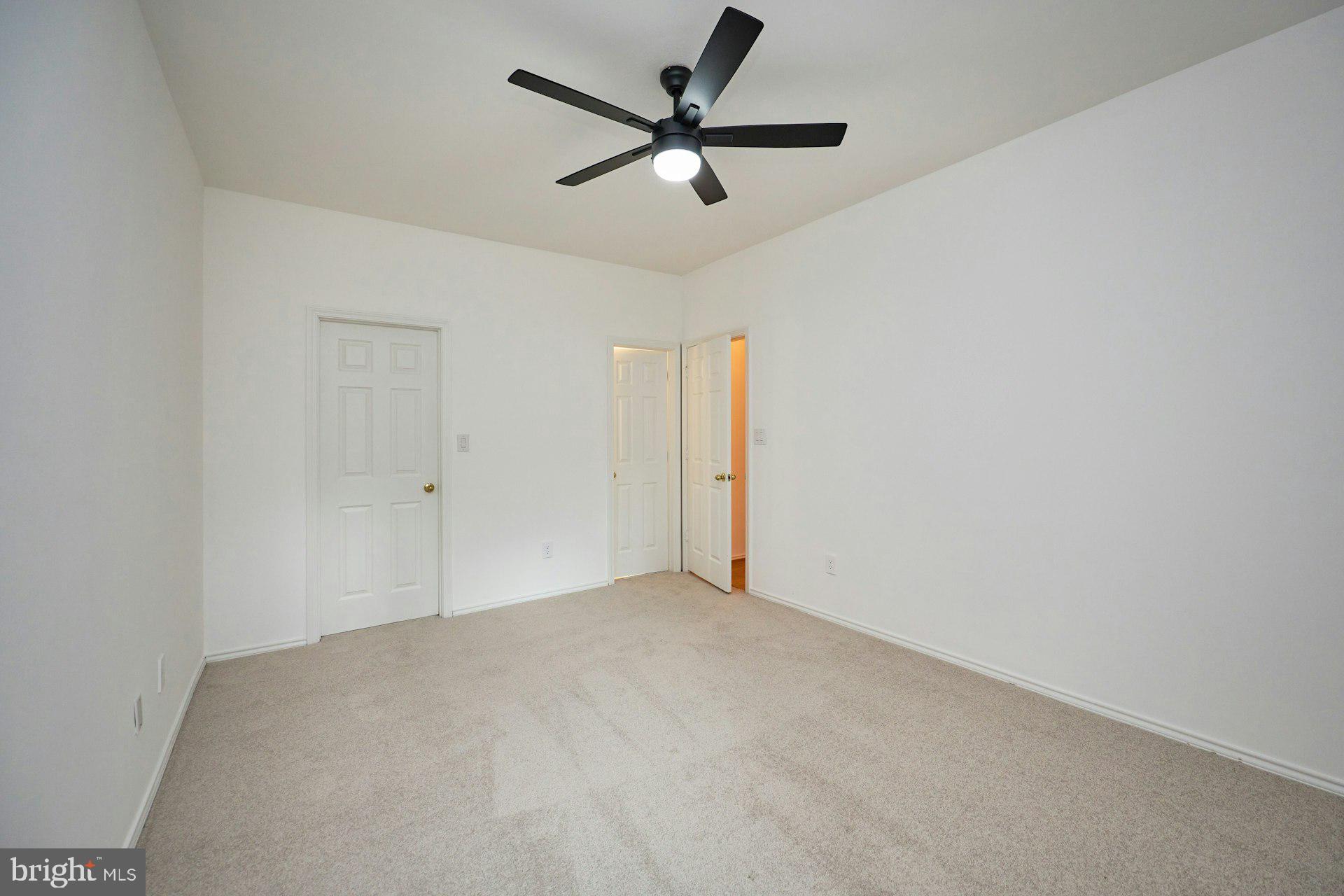 STONECROFT CONDO - Residential