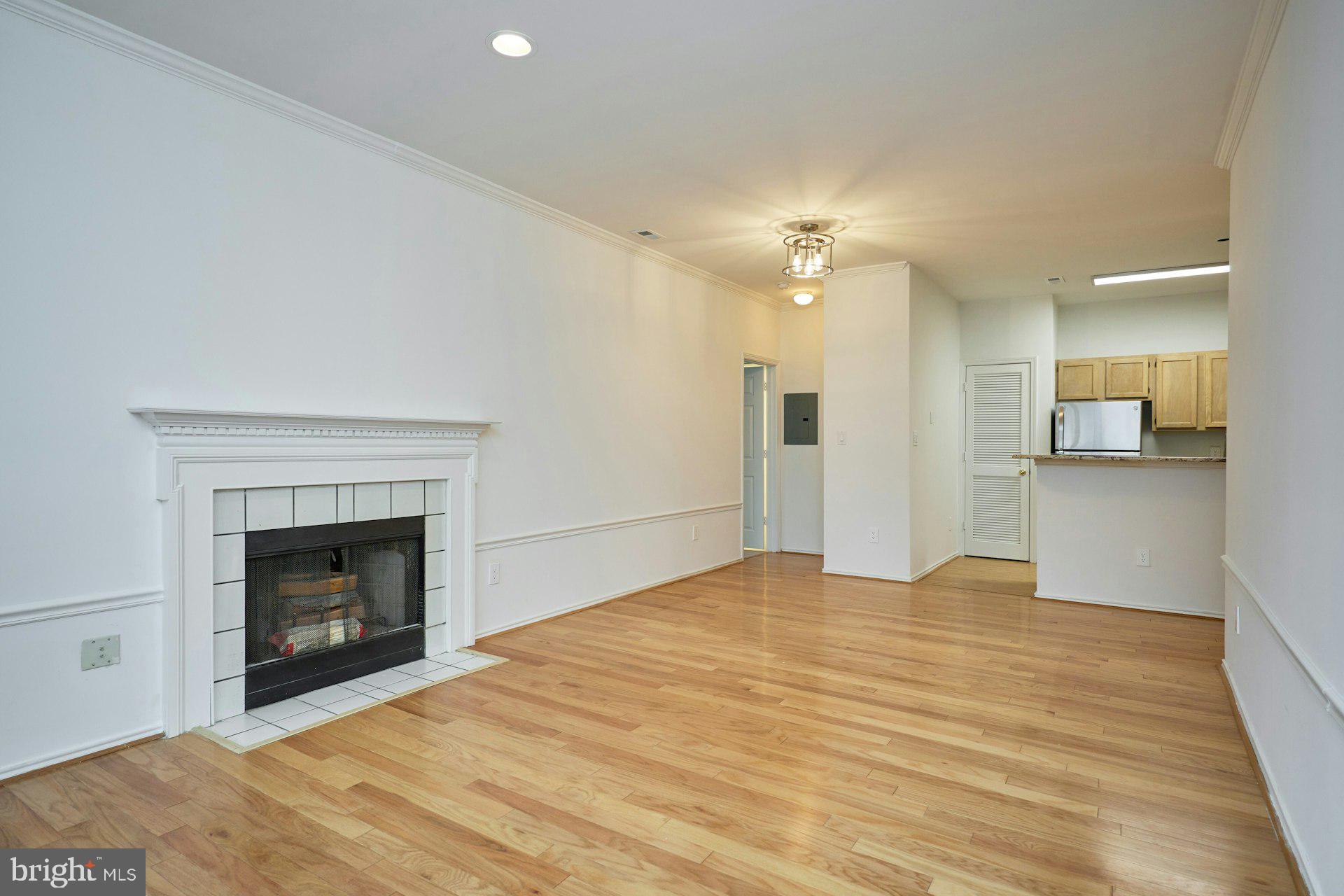 STONECROFT CONDO - Residential