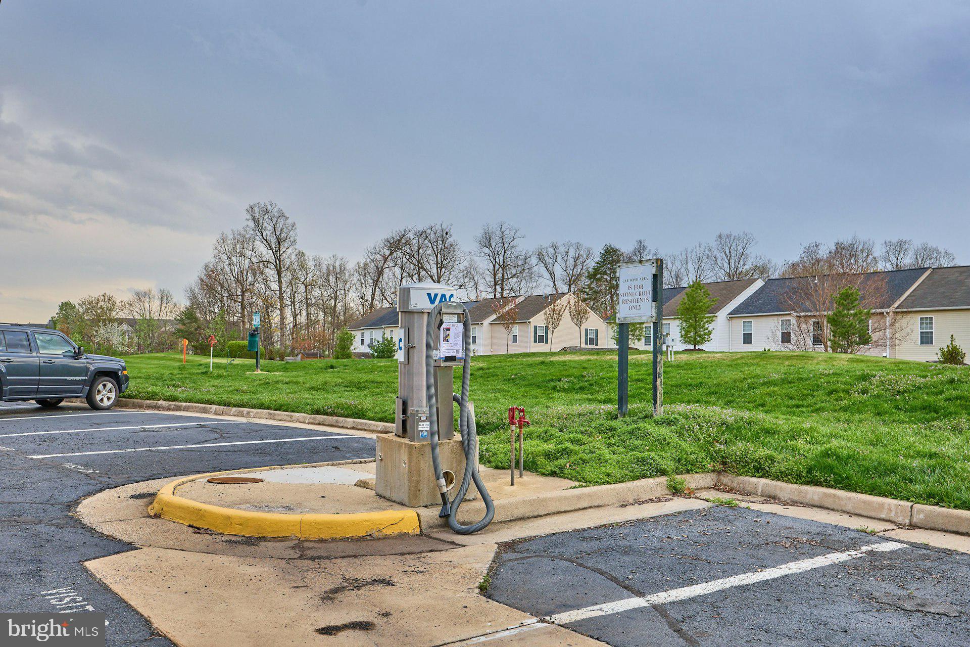 STONECROFT CONDO - Residential