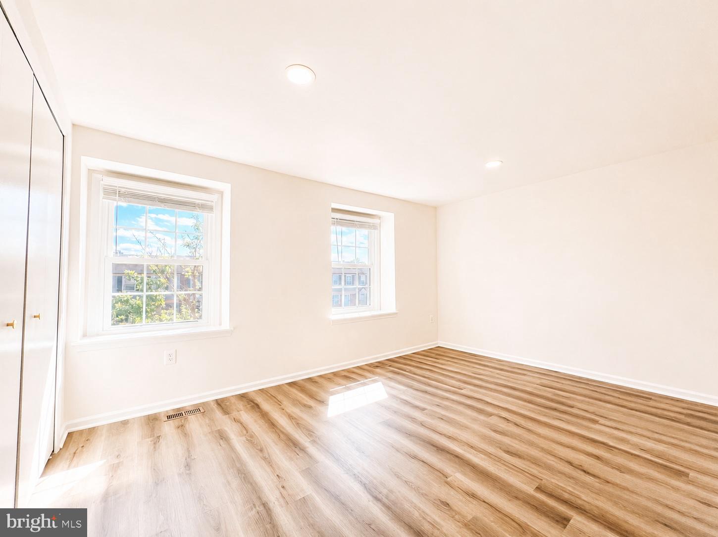 NEWGATE - Residential