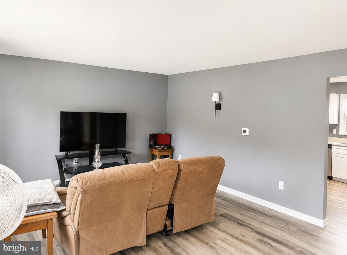7009 CHAMBERSBURG ROAD