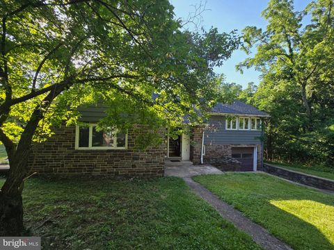 Homes For Sale - 769 S Water Street<br/> Shenandoah County, WOODSTOCK, VA 22664